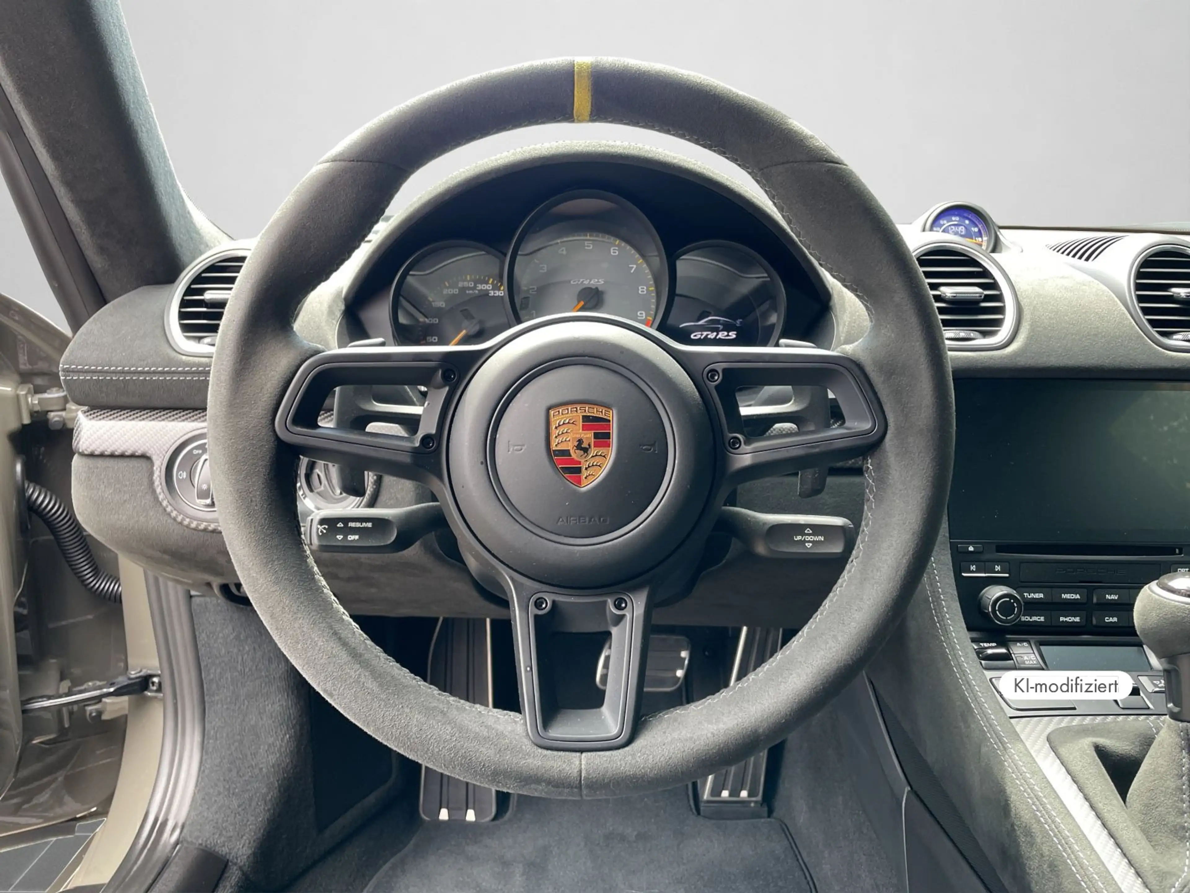 Porsche Cayman 718 GT4 RS — photo 10
