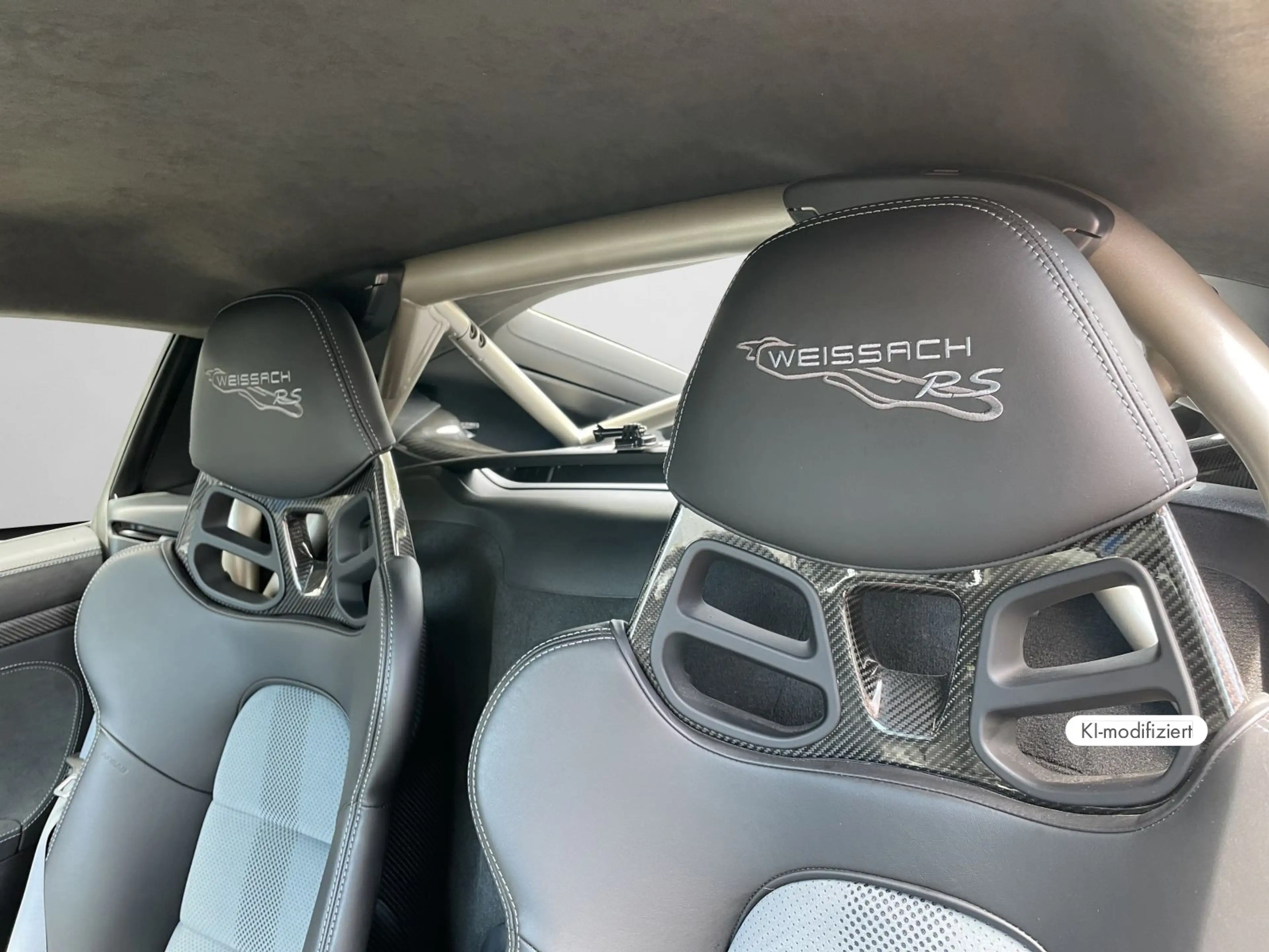 Porsche Cayman 718 GT4 RS — photo 11