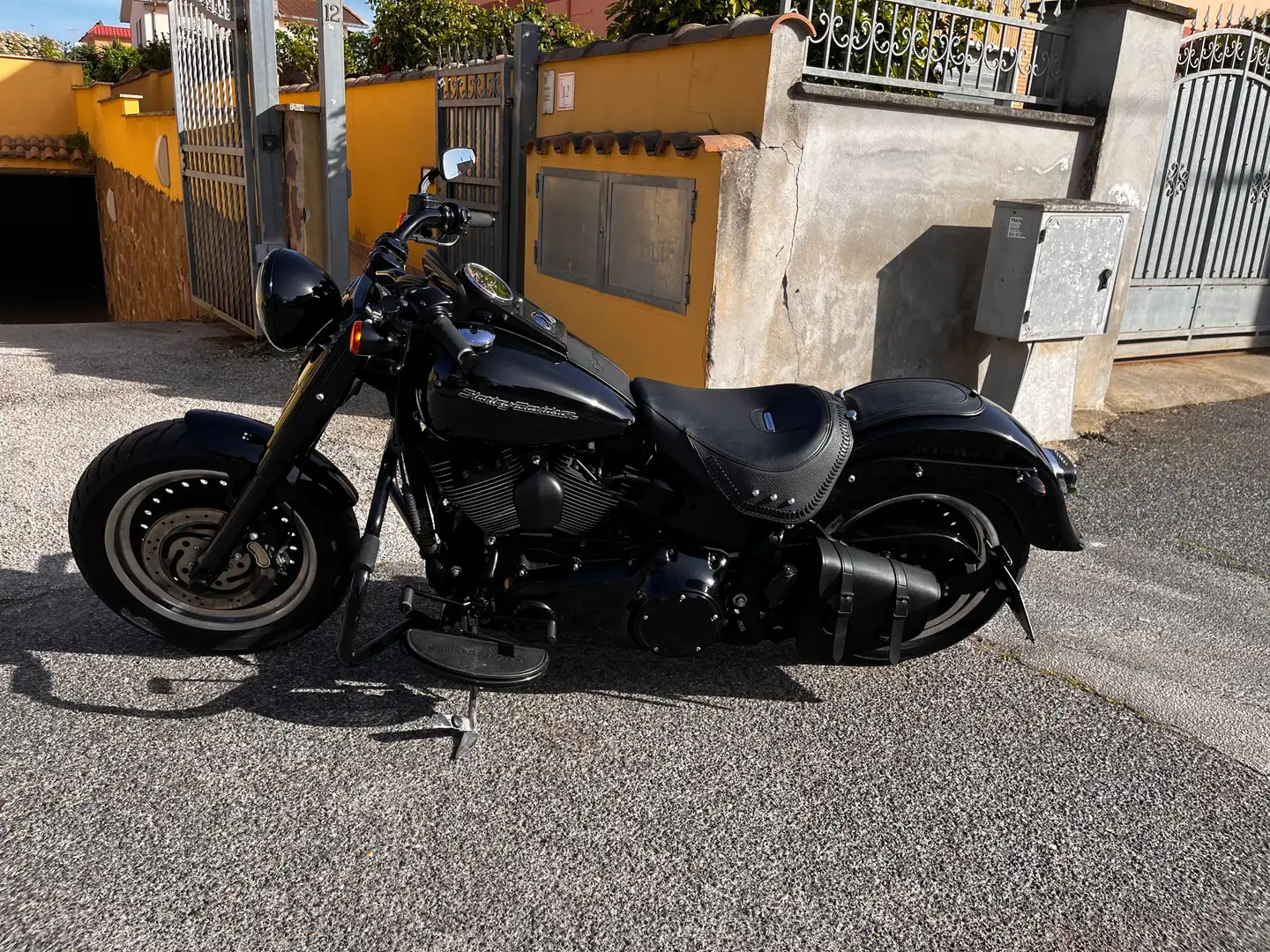 Harley-Davidson Fat Boy Negru - 2