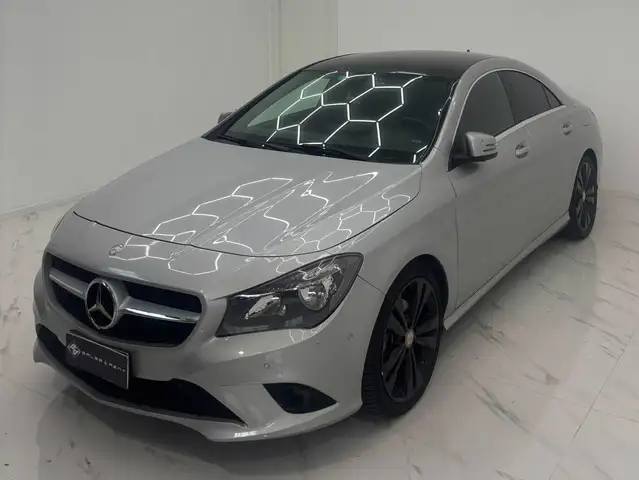 Mercedes-Benz CLA 220 CLA - C117 cdi Premium 170cv auto