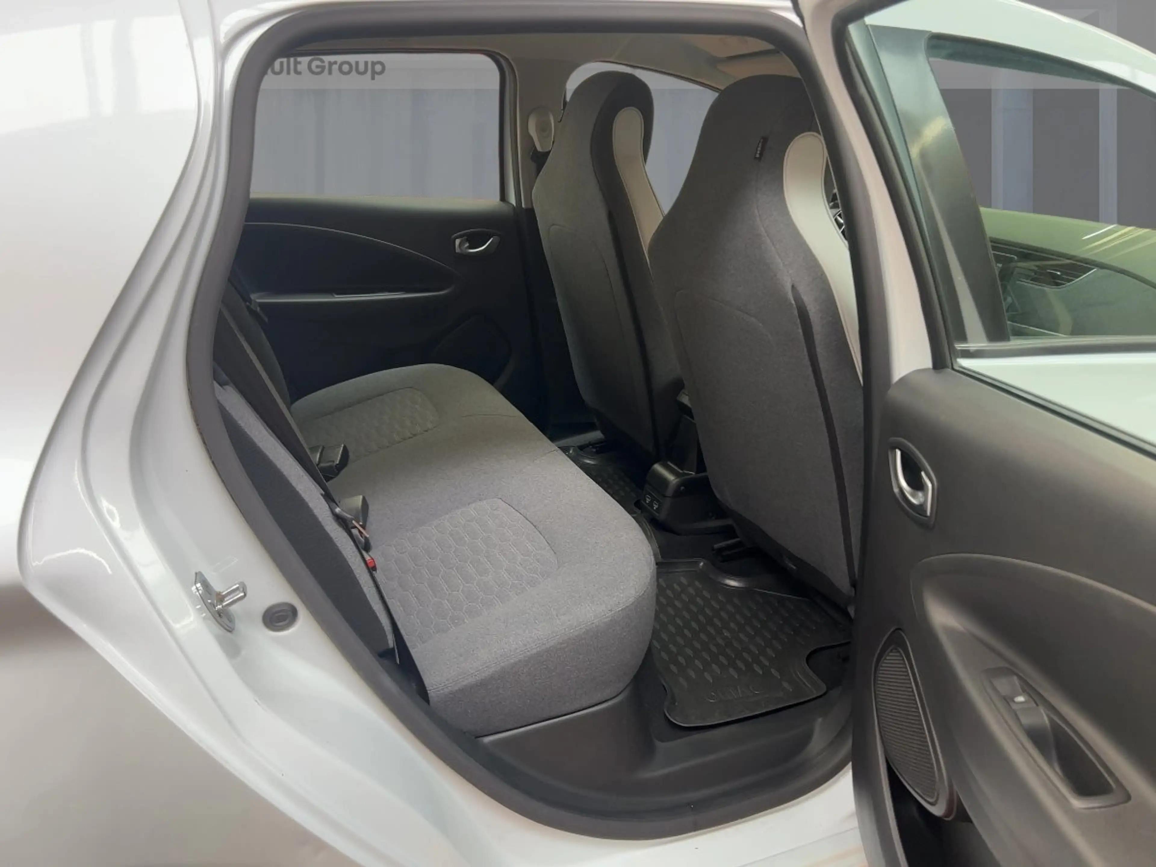 Renault ZOE R110 Z.E. 50 Experience Batteriekauf - CCS Komfort-Paket + Winter-Paket + Visio-Paket + Ganzjahresreifen — photo 9
