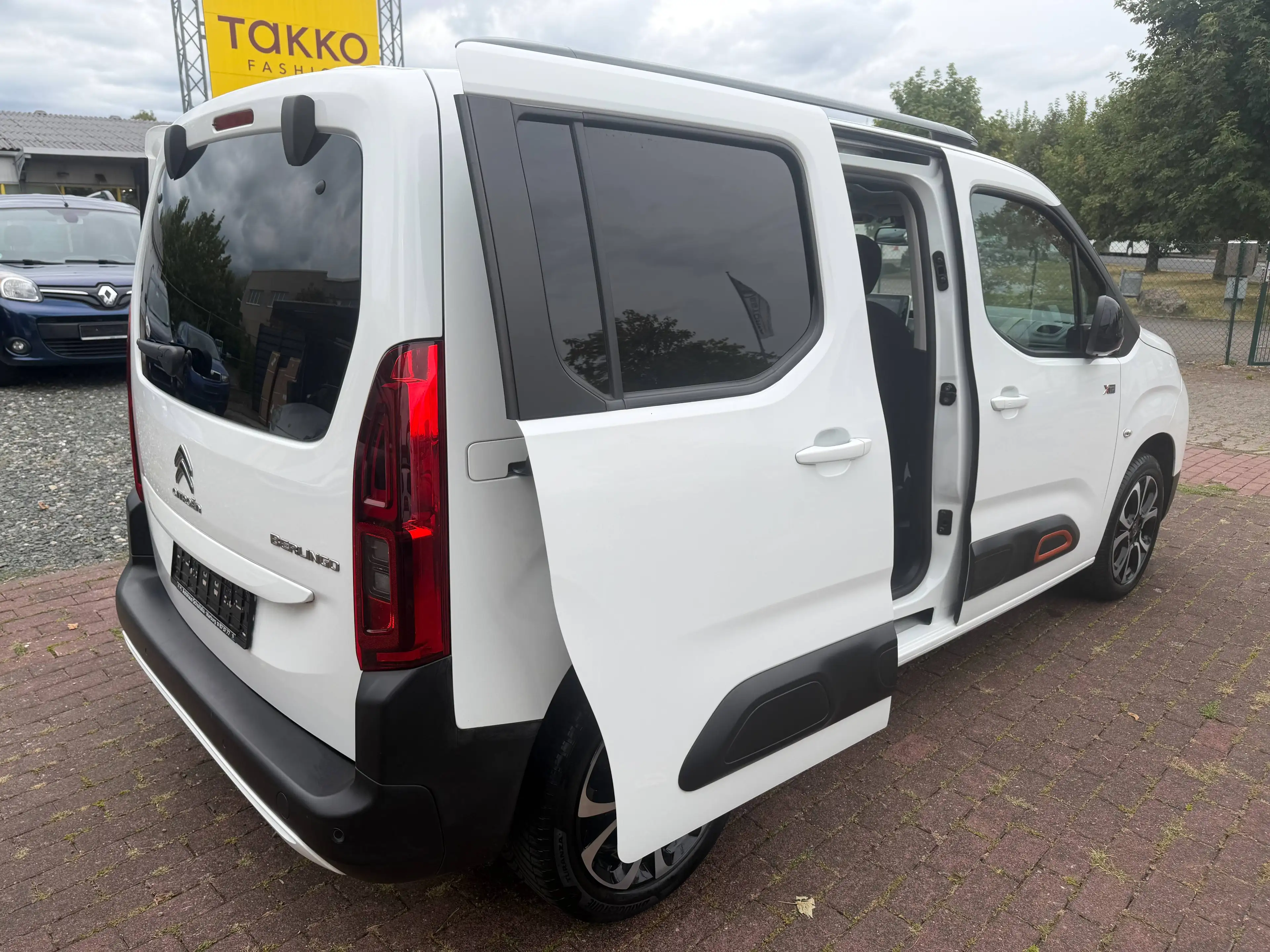 Citroen Berlingo XTR BlueHDi 130 |Vollausstattung|Scheckheft/LED/Navi/Kamera/Head up/Panoramadach — photo 13