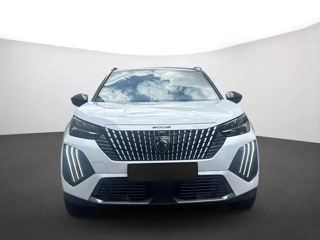 Peugeot 2008 view 3