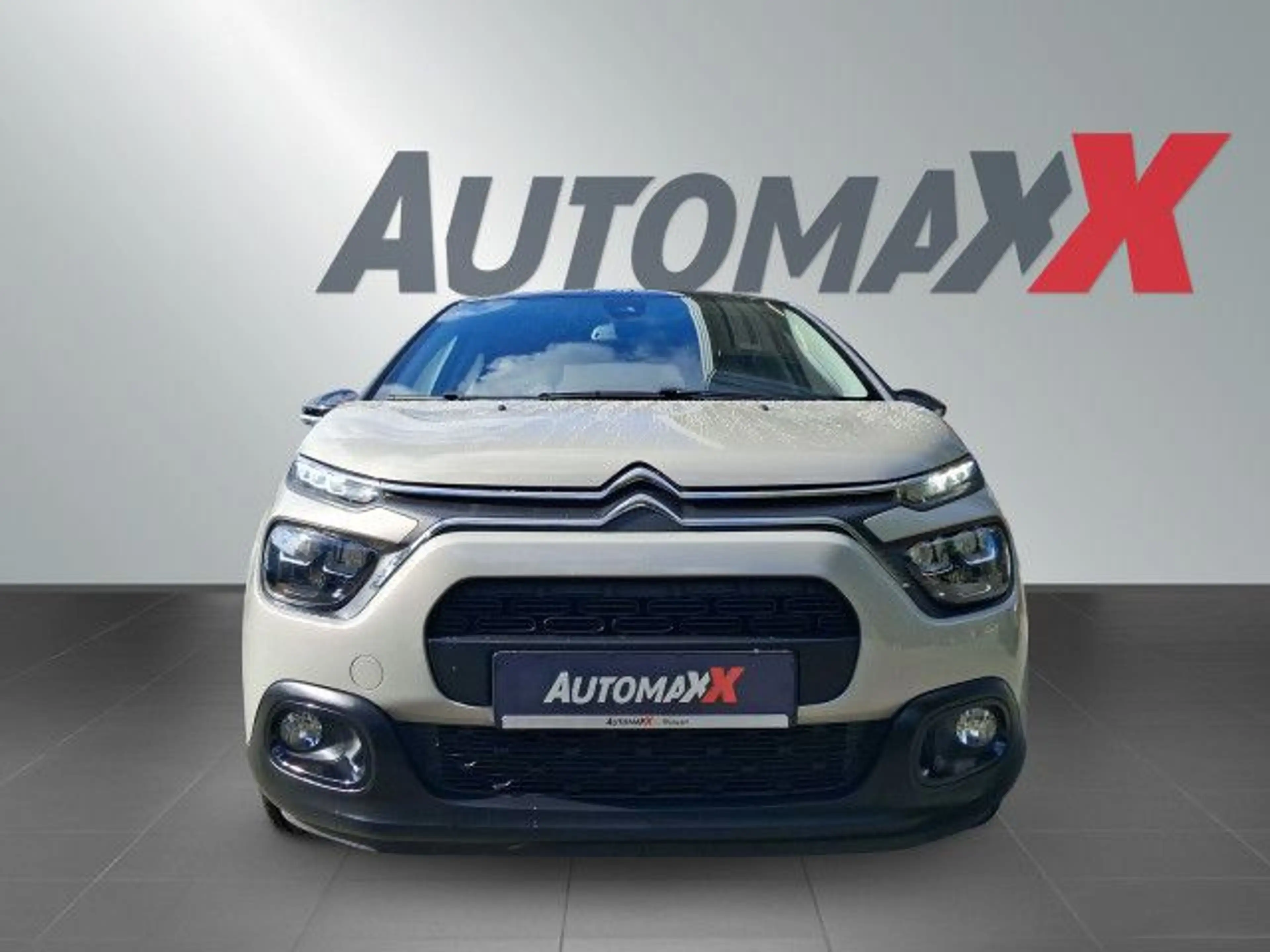 Citroen C35 C3 Pure Tech 82 SHINE Navi LED CarPlay Bluetooth — photo 8