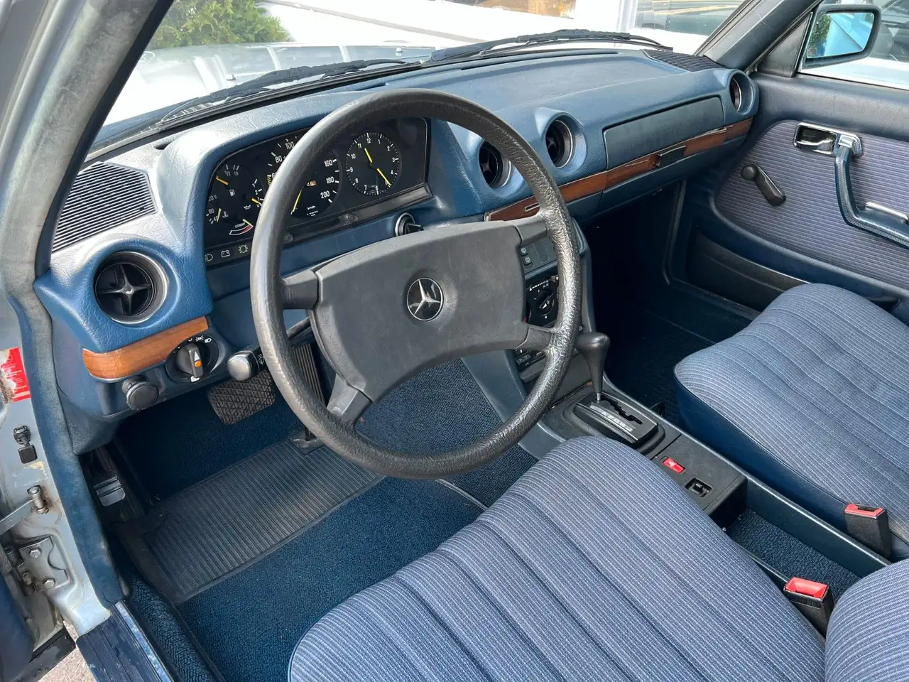 Mercedes-Benz 230 TE*Automatik*Schiebedach*TÜV NEU*, foto 11