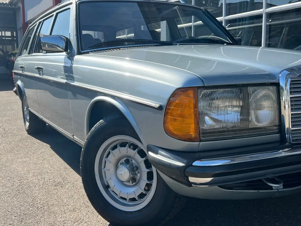 Mercedes-Benz 230 TE*Automatik*Schiebedach*TÜV NEU*, foto 6