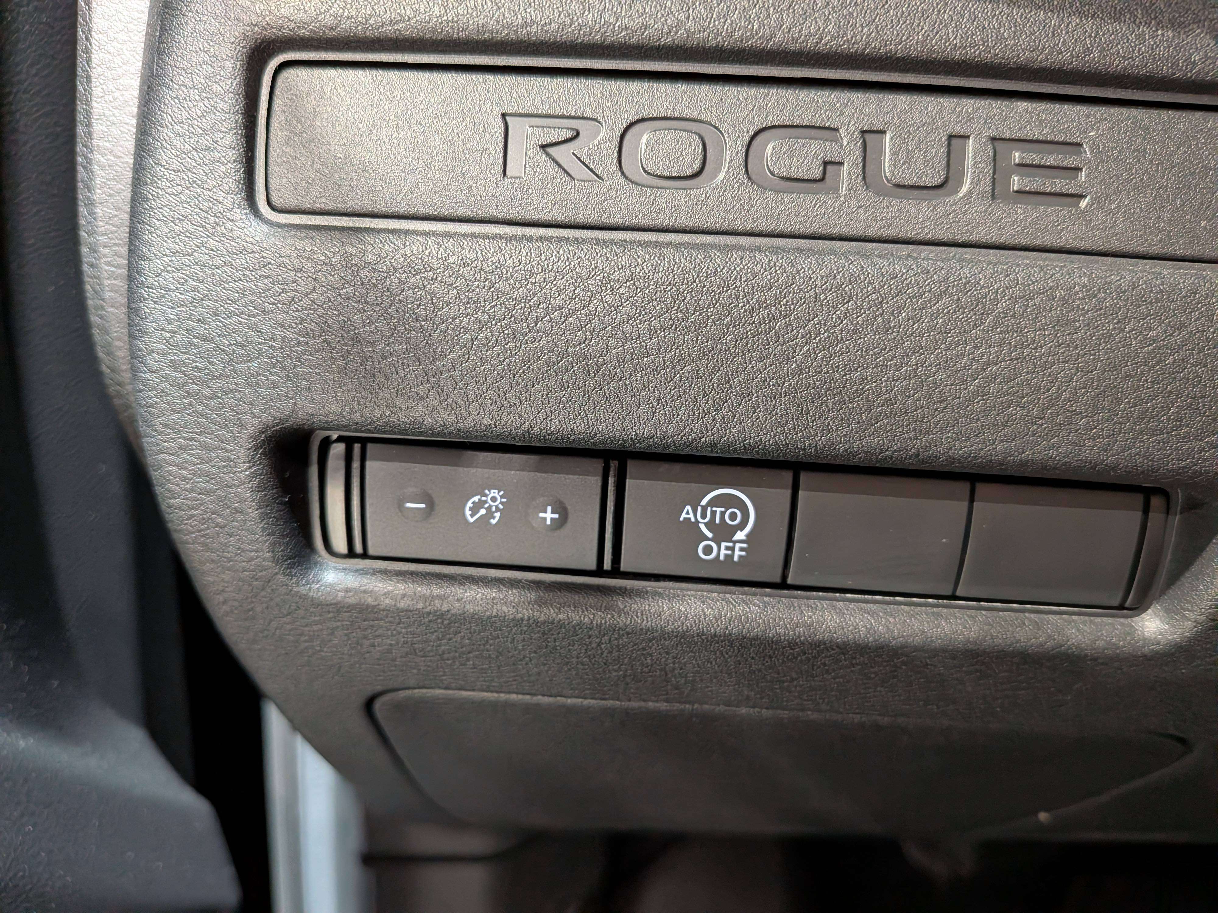 Nissan Rogue 2024