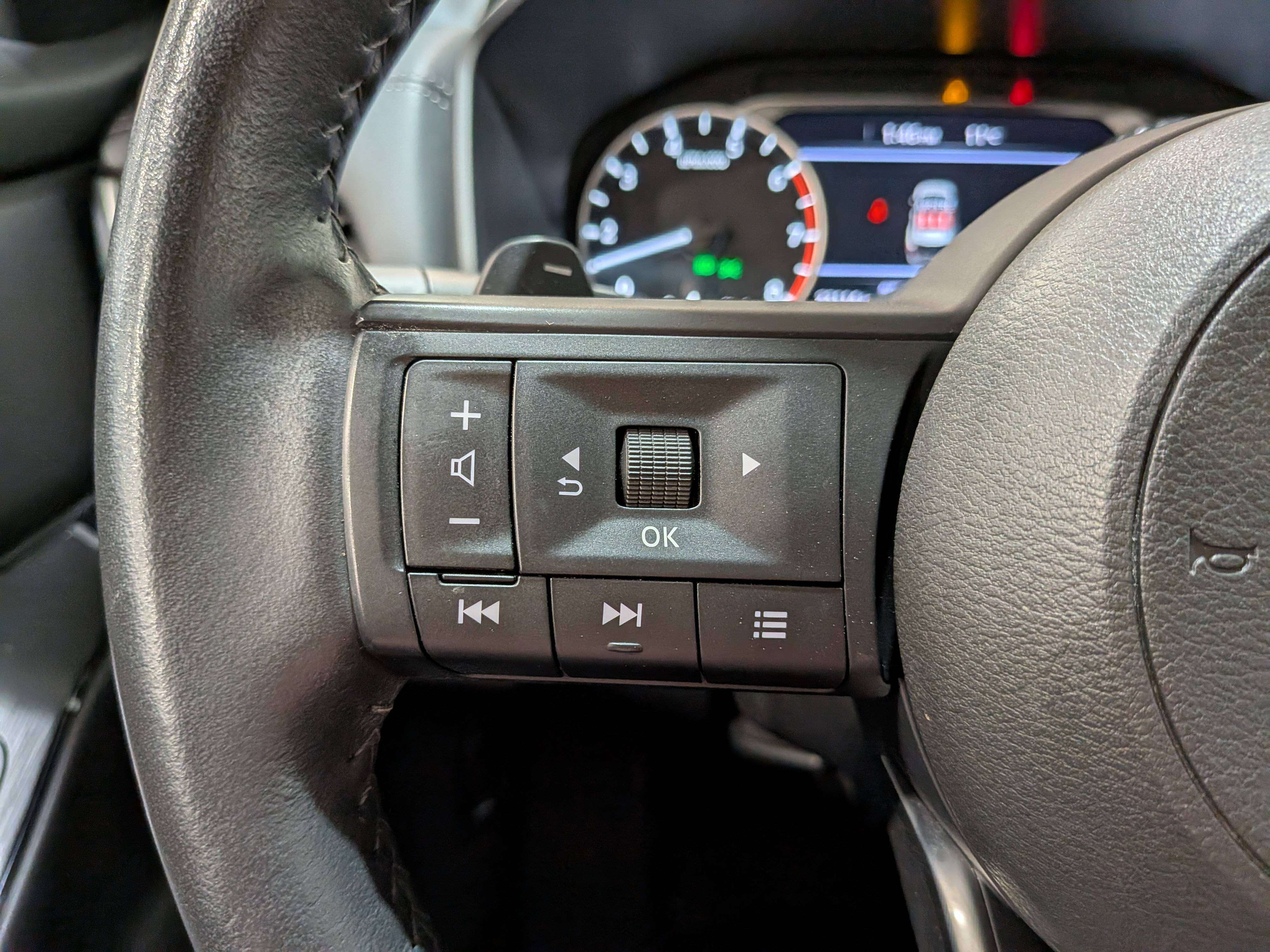 Nissan Rogue 2024