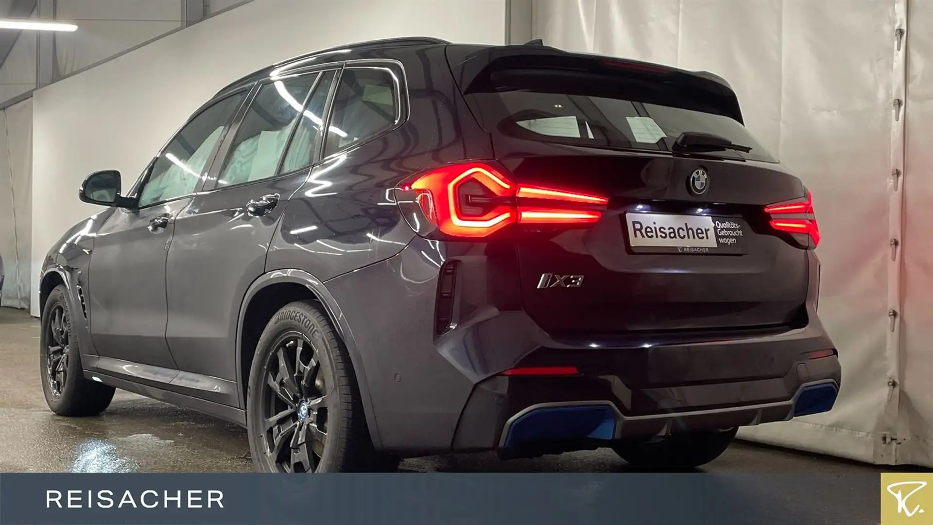 BMW iX3 IX3 A M SPORT LCPro AHK ACC RFK PDC SHZ 19" LM Schwarz - 2