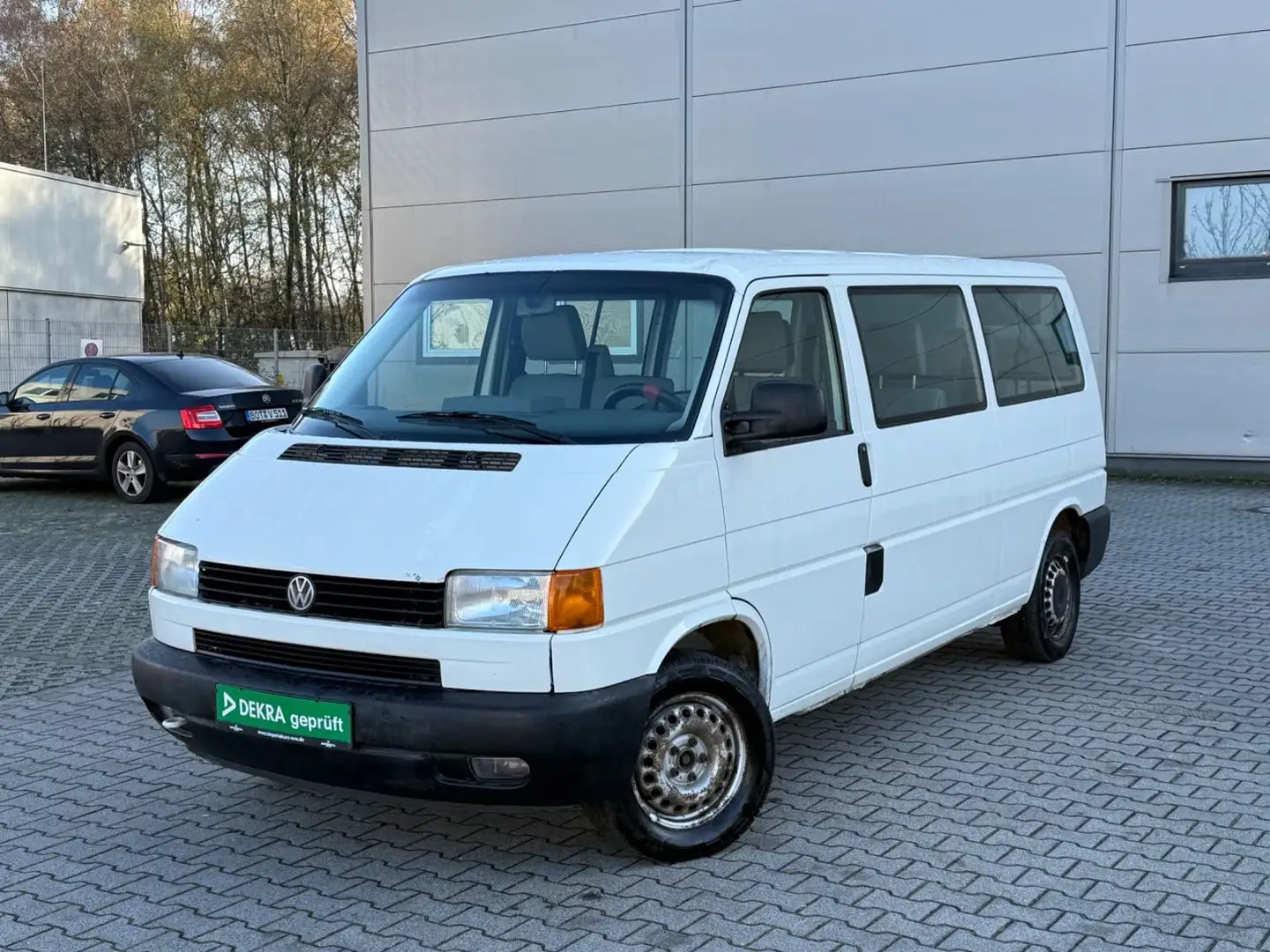 Volkswagen T4 Caravelle Weiß - 1