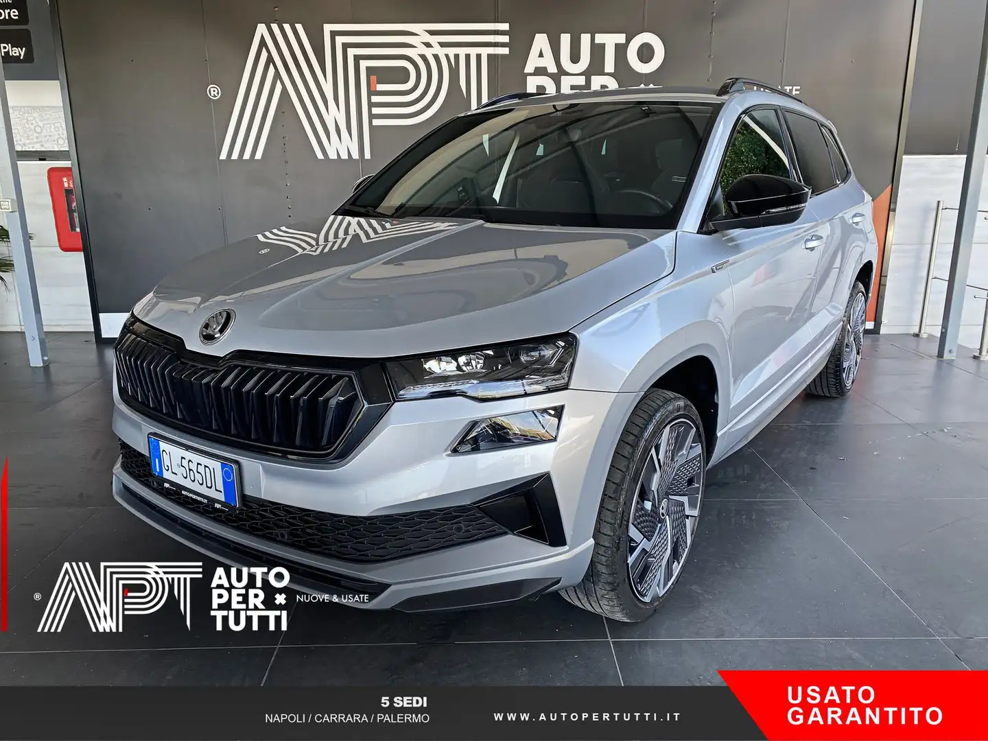 Skoda Karoq 1.5 TSI ACT DSG SportLine Zilver - 1