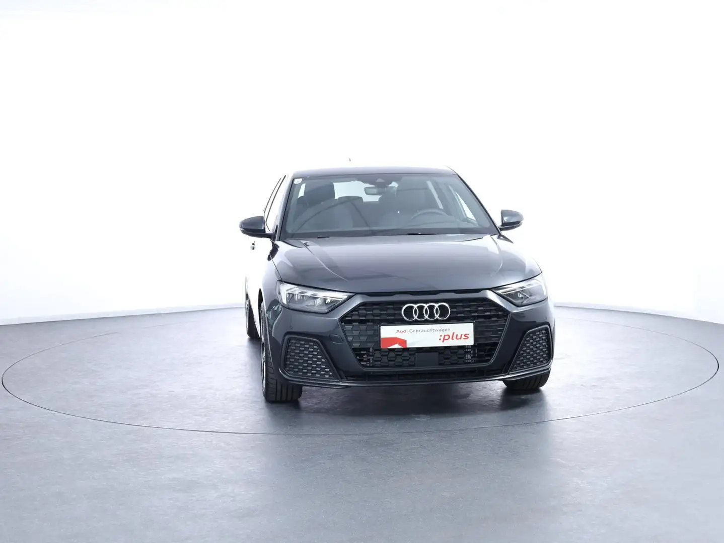 Audi A1 25 TFSI intense Grau - 2
