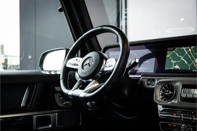 Mercedes-Benz G-Class view 11