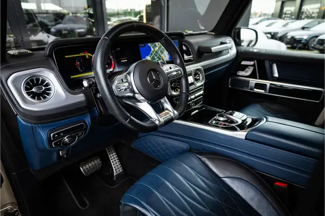 Mercedes-Benz G-Class view 8