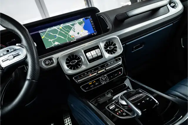 Mercedes-Benz G-Class view 14