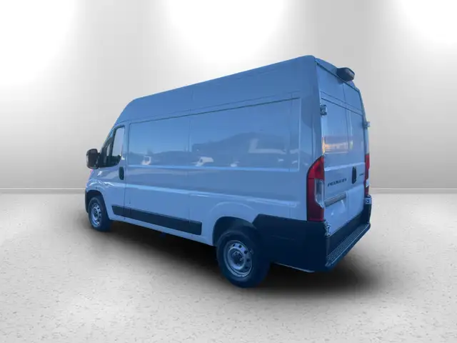 Peugeot Boxer view 7