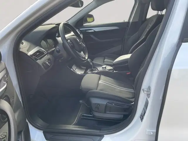 BMW X2 view 9