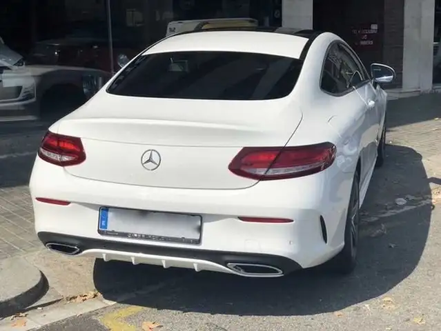 Mercedes-Benz C 250 d COUPE AMG