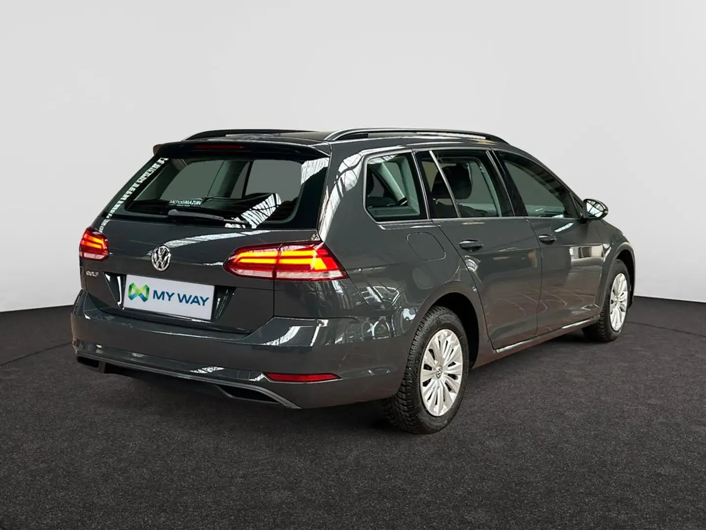 Volkswagen Golf Variant Trendline 1.0TSI 85kW(115cv) 6v Сірий - 2