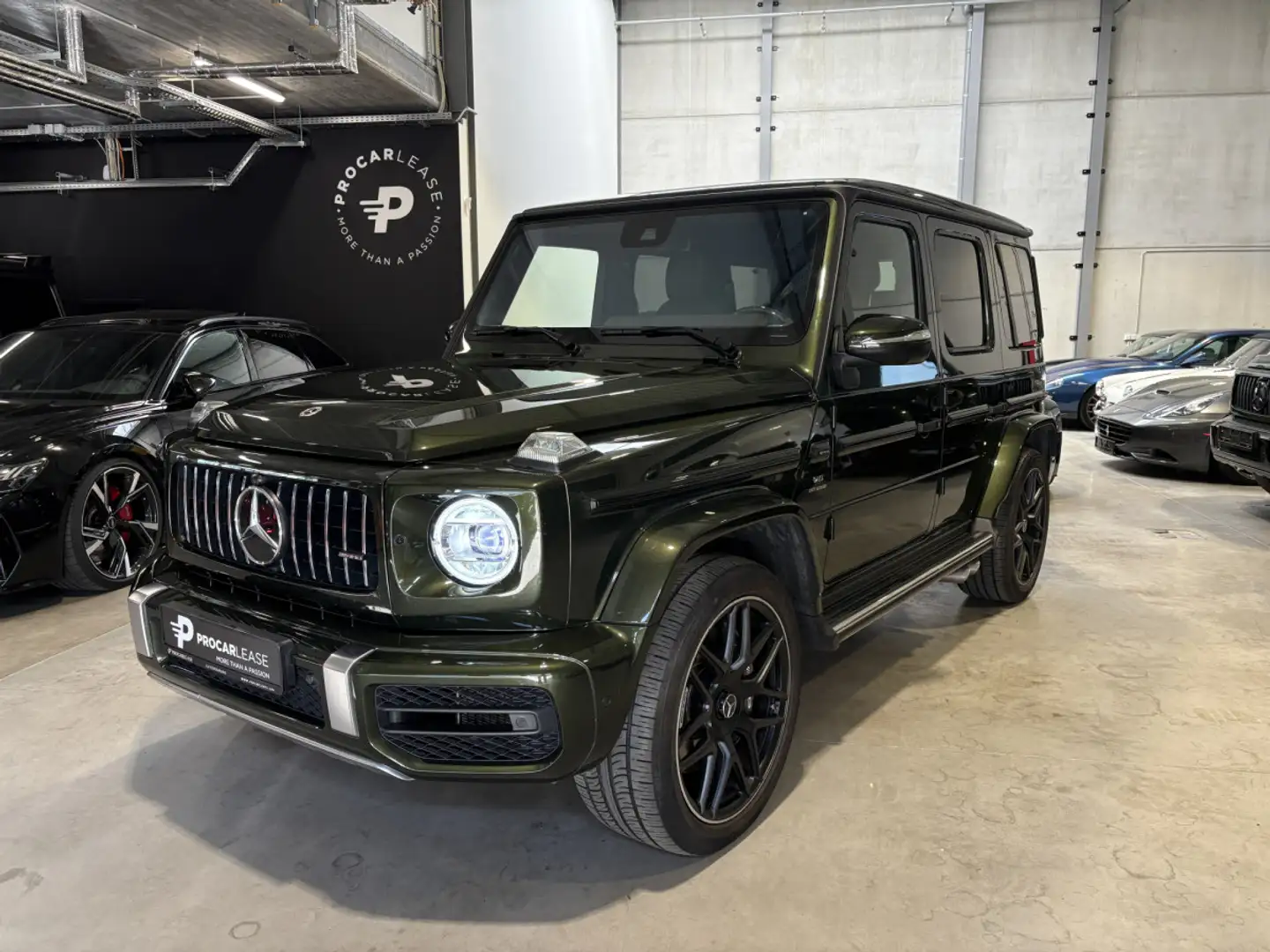 Mercedes-Benz G 63 AMG G63 AMG MANUFAKTUR/22/BURMESTER/CARBON/TV/STHZ Vert - 1
