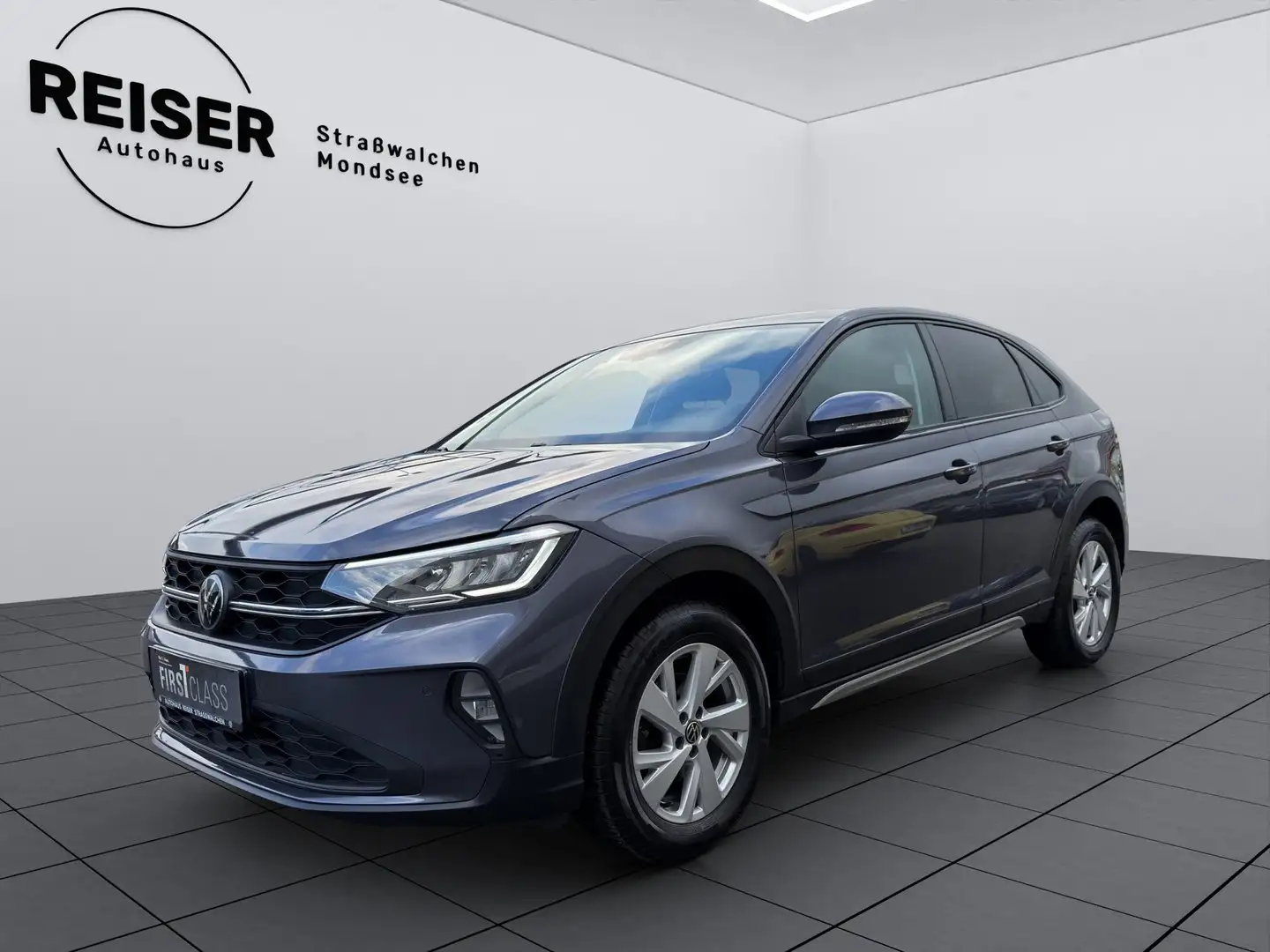 Volkswagen Taigo 4Me TSI Grau - 2