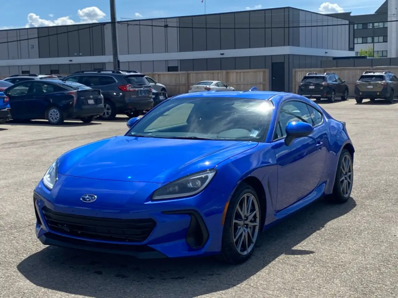 Subaru BRZ снимка Subaru BRZ