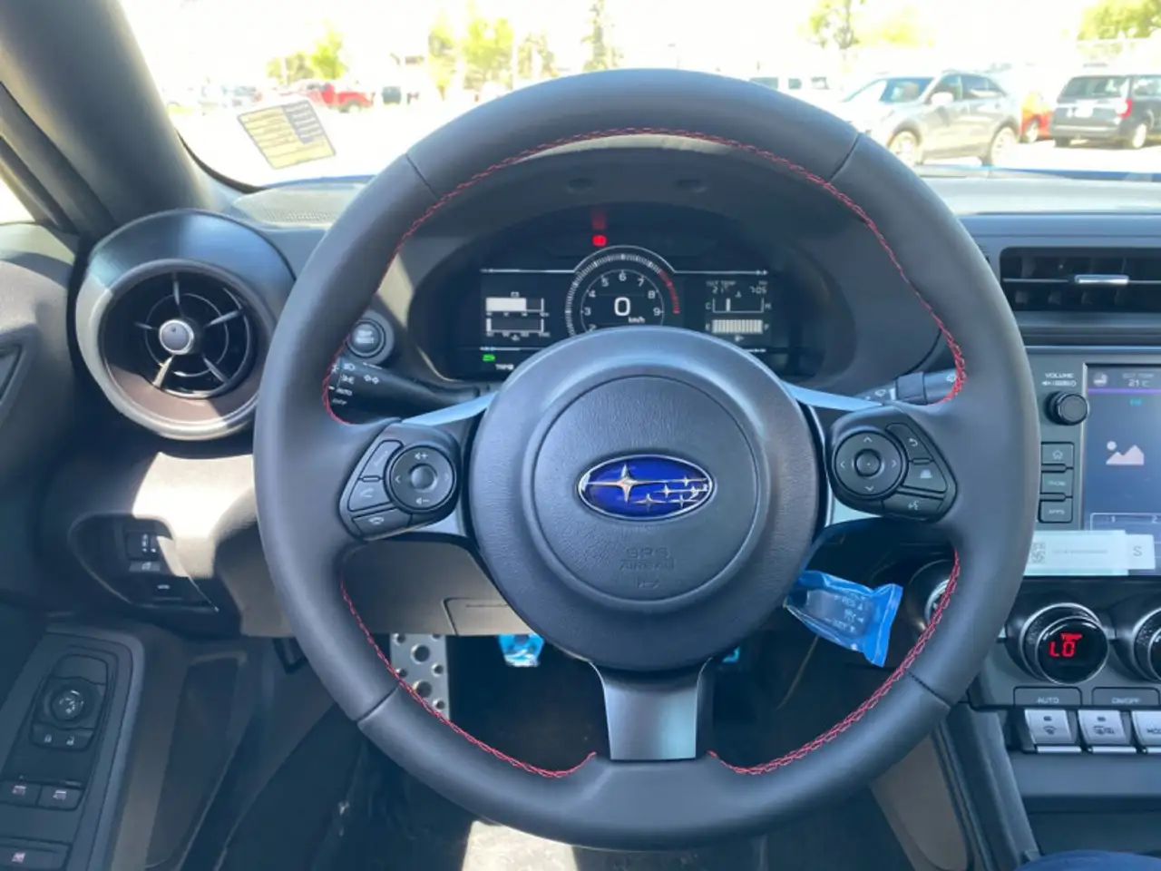 Subaru BRZ снимка Subaru BRZ