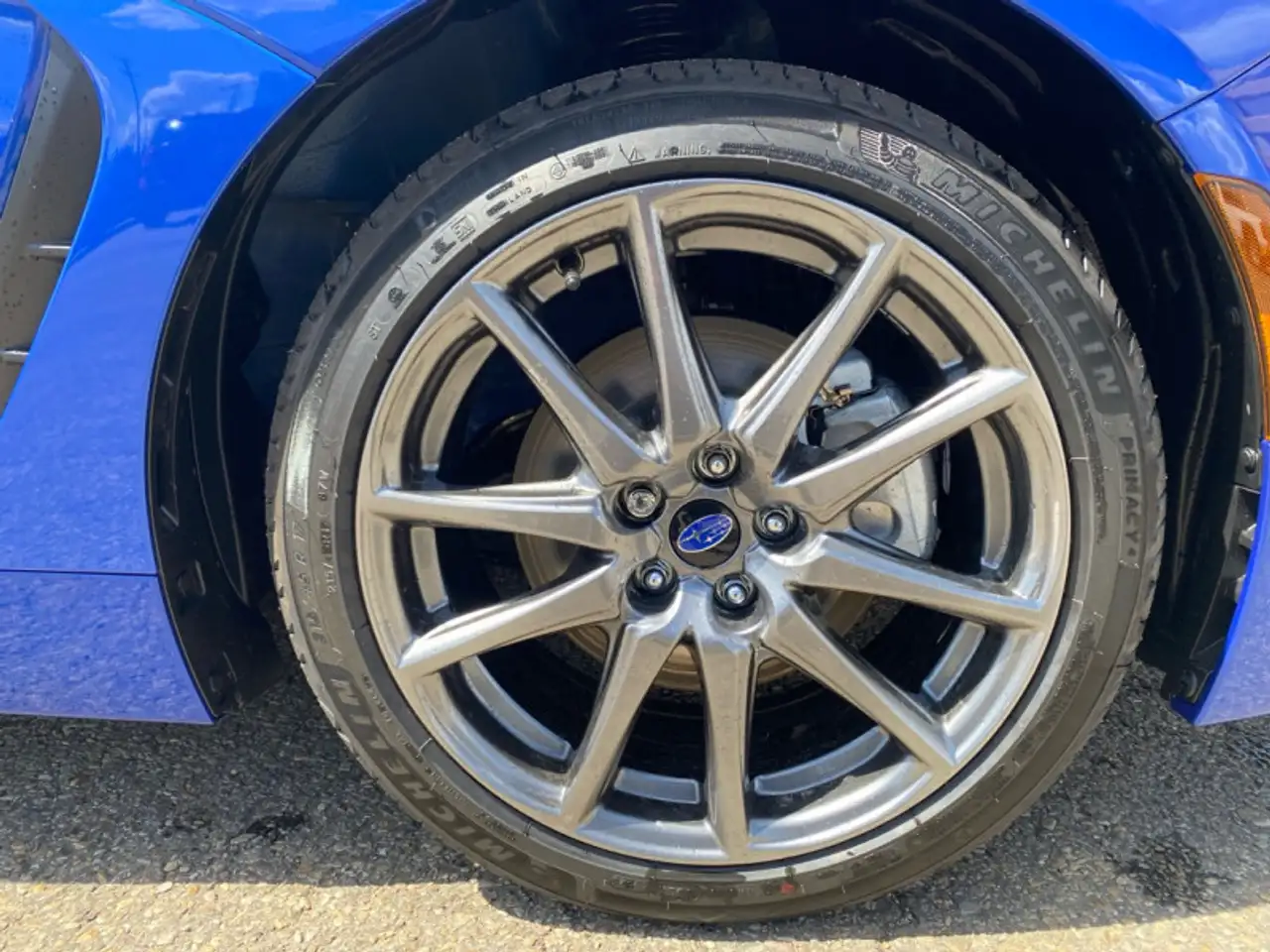 Subaru BRZ снимка Subaru BRZ