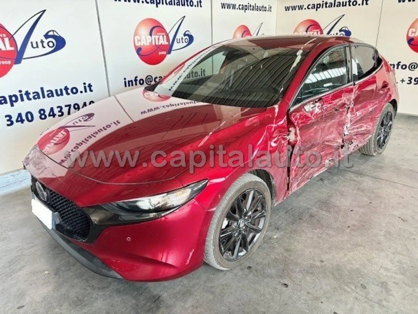 Mazda 3 5p 2.0 hybrid Exclusive Line 150cv Rosso - 1