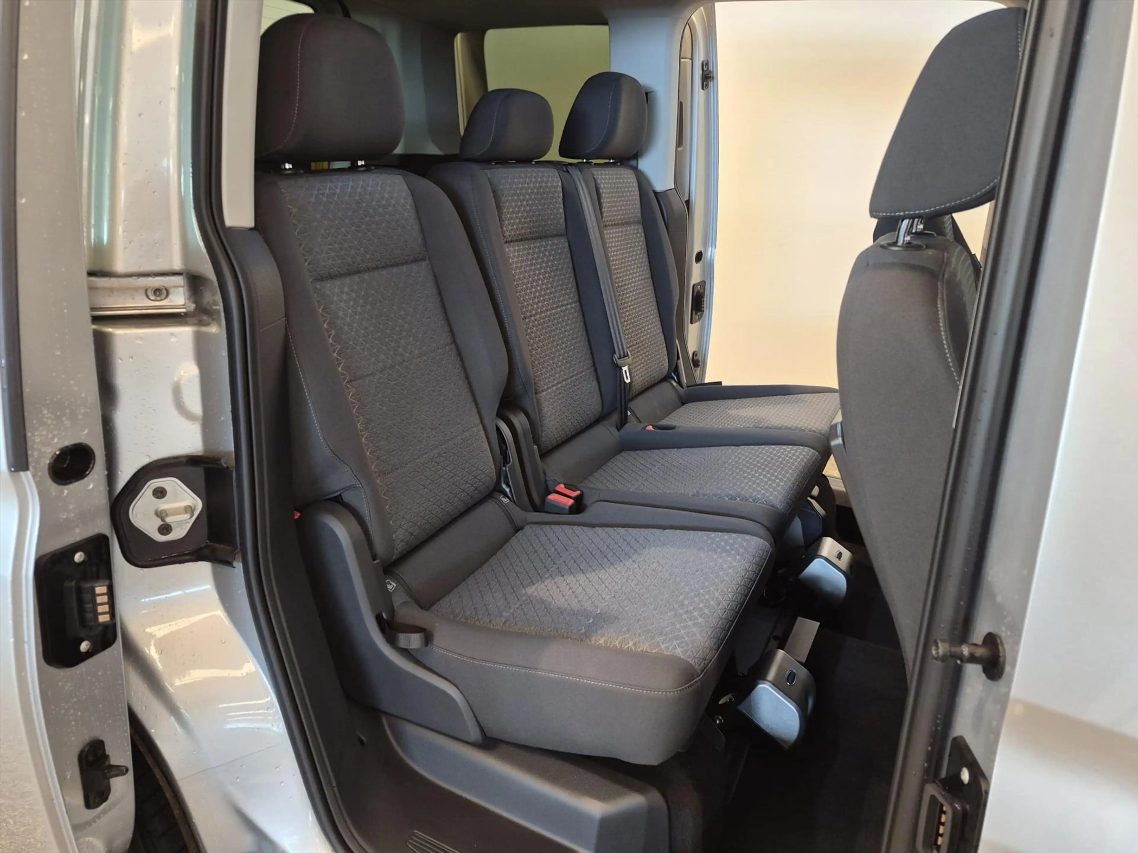 Ford Tourneo Connect L1 Rolstoelauto Automaat 3+1 of 5+0 — photo 8