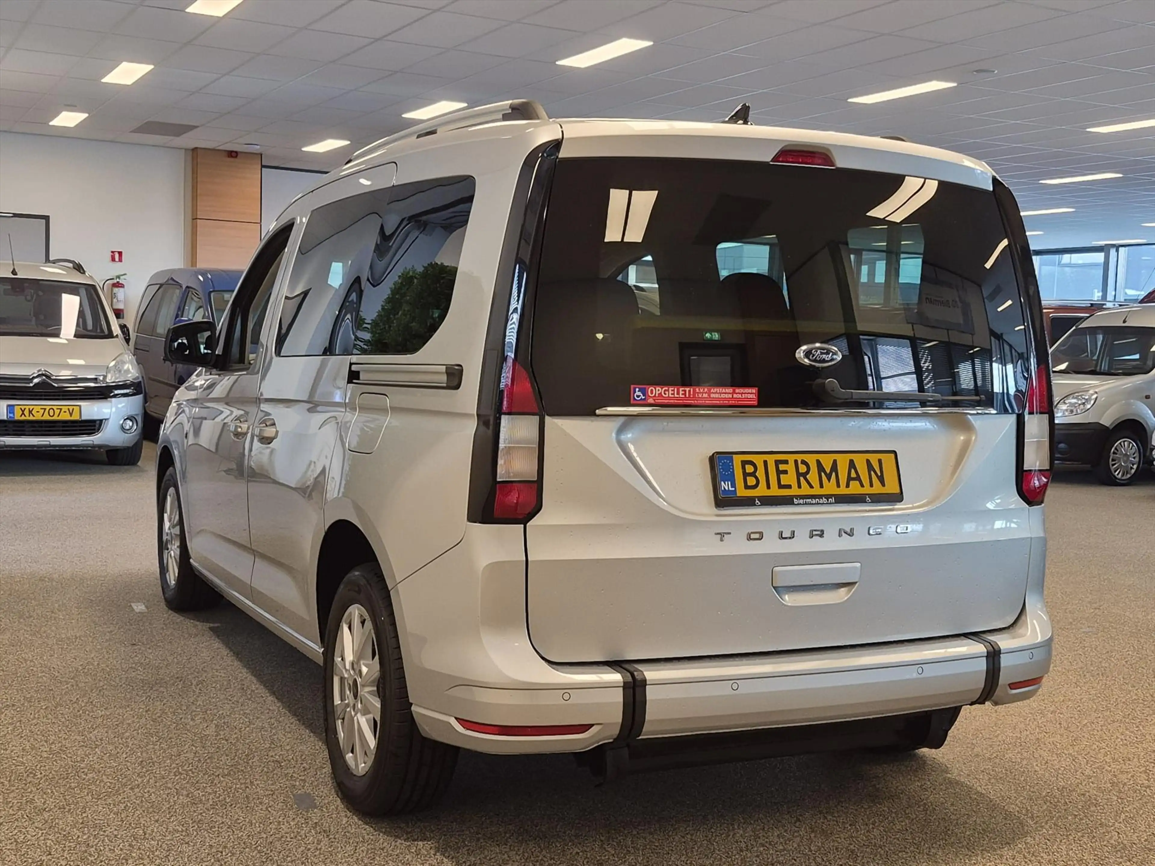 Ford Tourneo Connect L1 Rolstoelauto Automaat 3+1 of 5+0 — photo 13