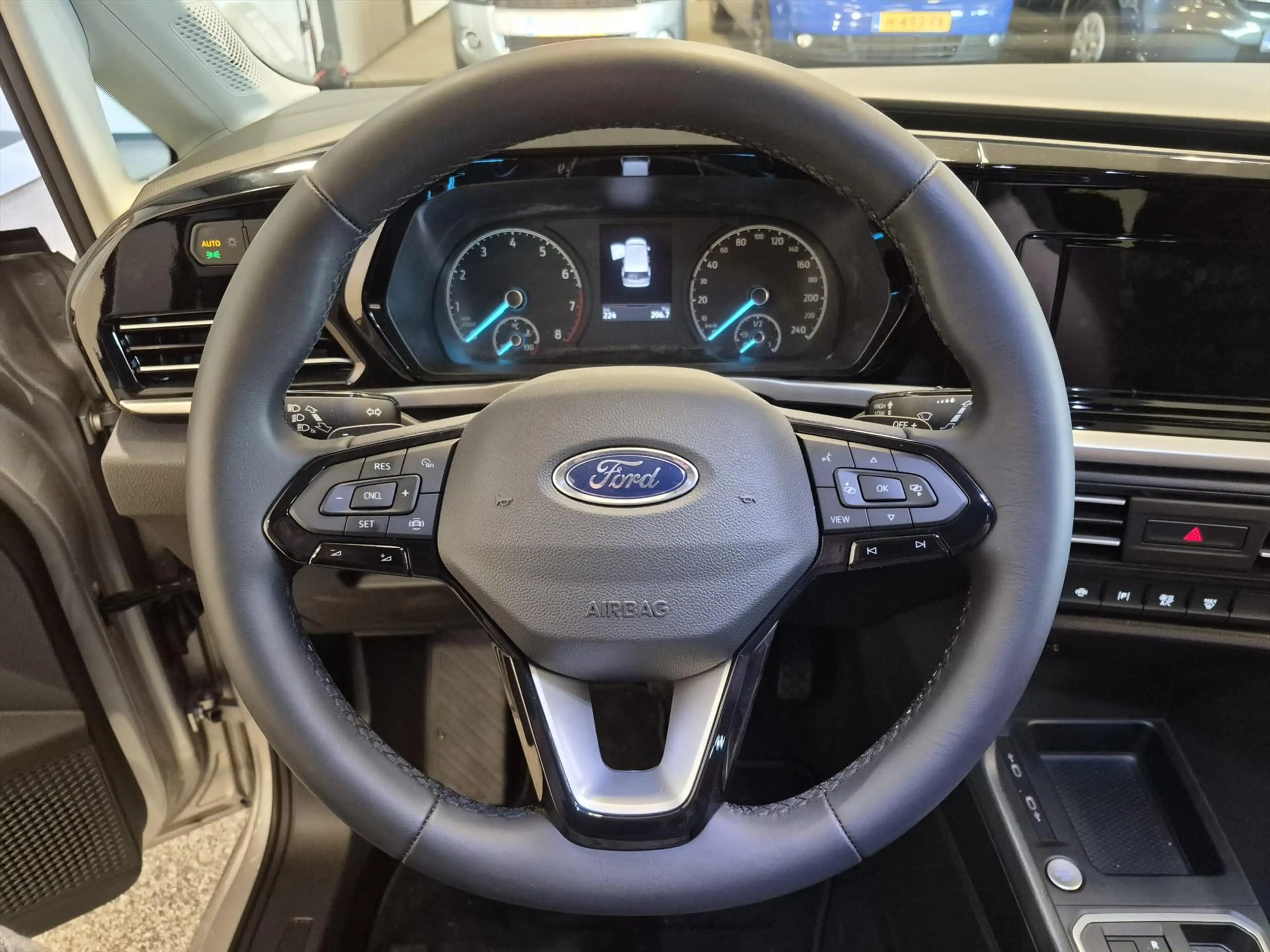 Ford Tourneo Connect L1 Rolstoelauto Automaat 3+1 of 5+0 — photo 22