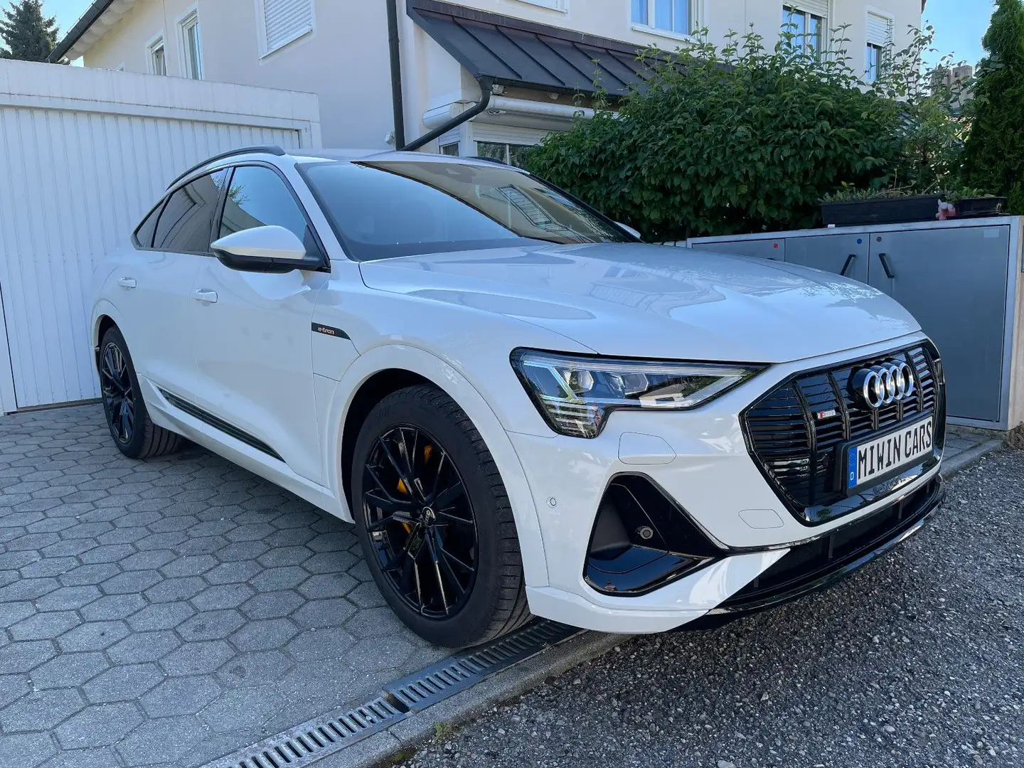 Audi e-tron Sportback 50 quattro S line ACC AHK Blanc - 1