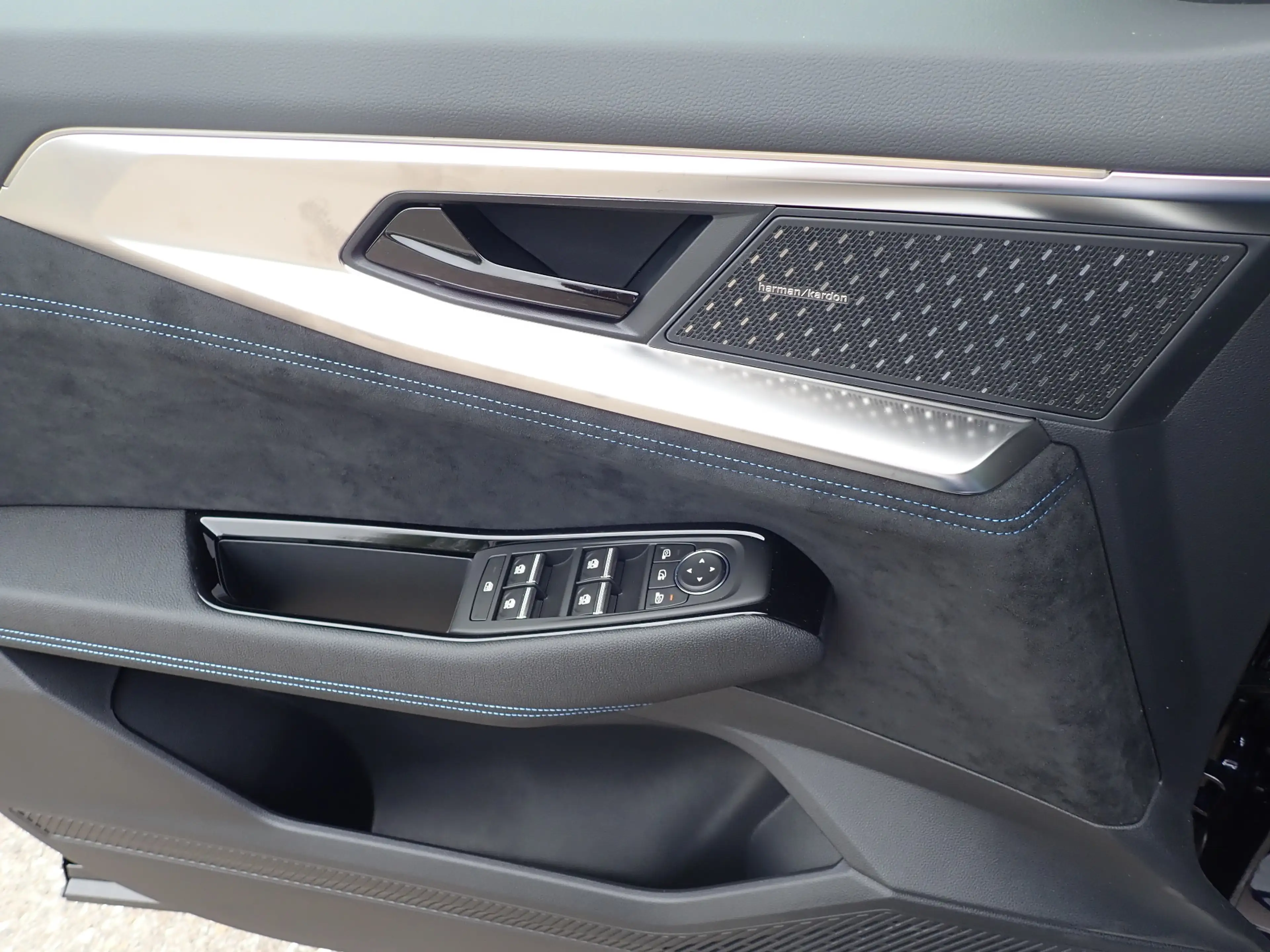 Renault Espace 6 Esprit Alpine Full Hybrid E-Tech 200 5-Sitzer — photo 15