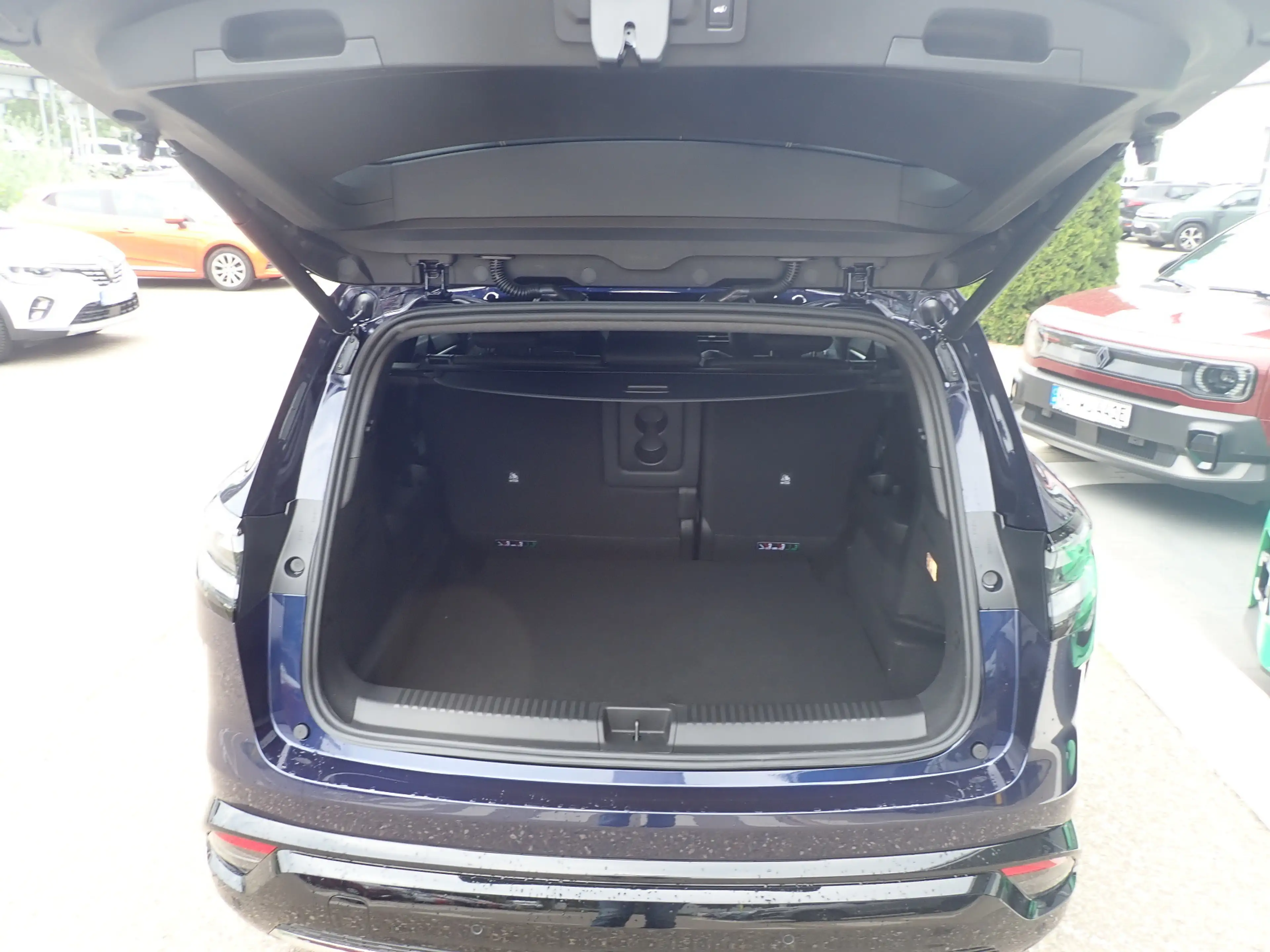 Renault Espace 6 Esprit Alpine Full Hybrid E-Tech 200 5-Sitzer — photo 6