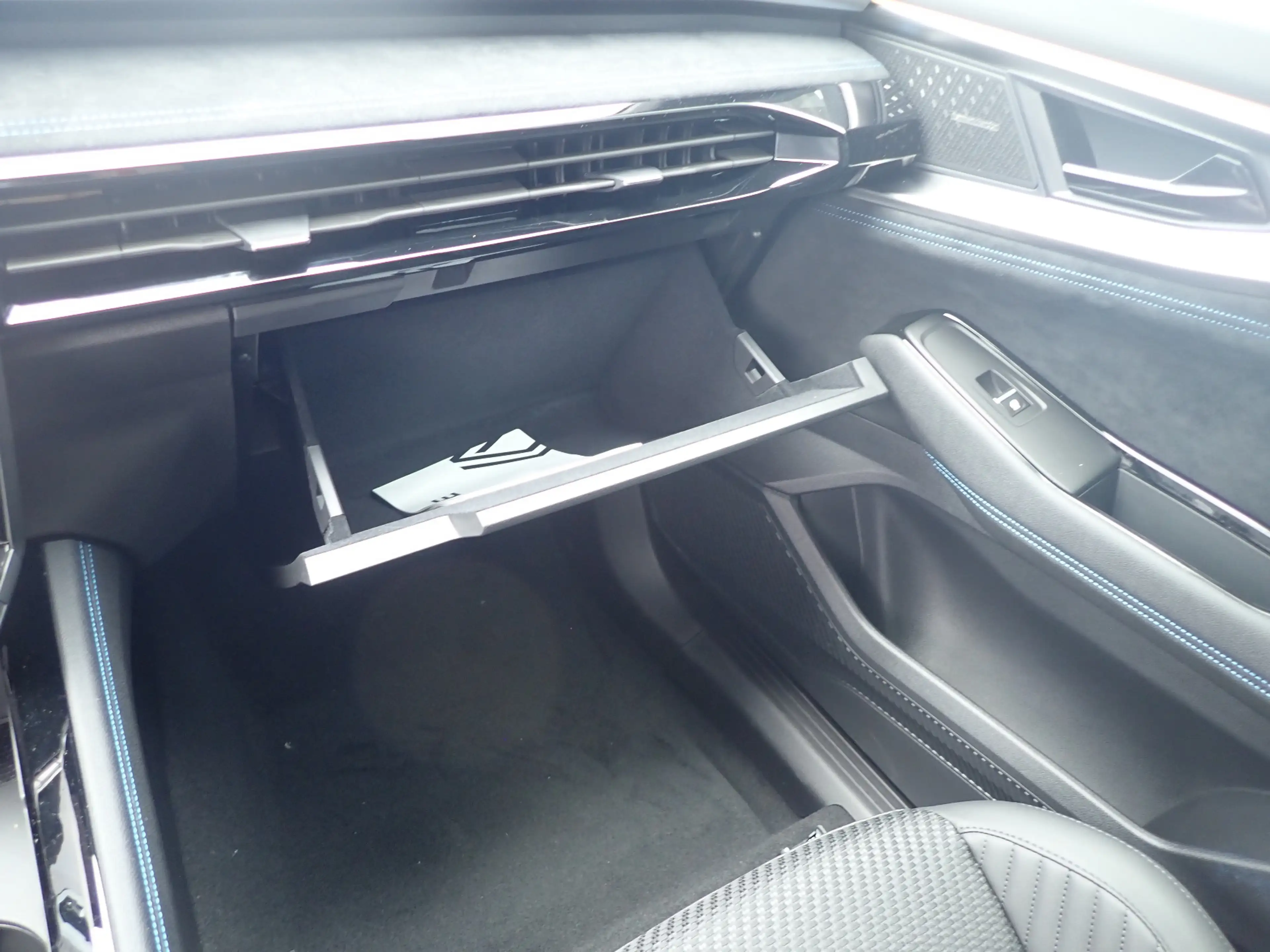 Renault Espace 6 Esprit Alpine Full Hybrid E-Tech 200 5-Sitzer — photo 14