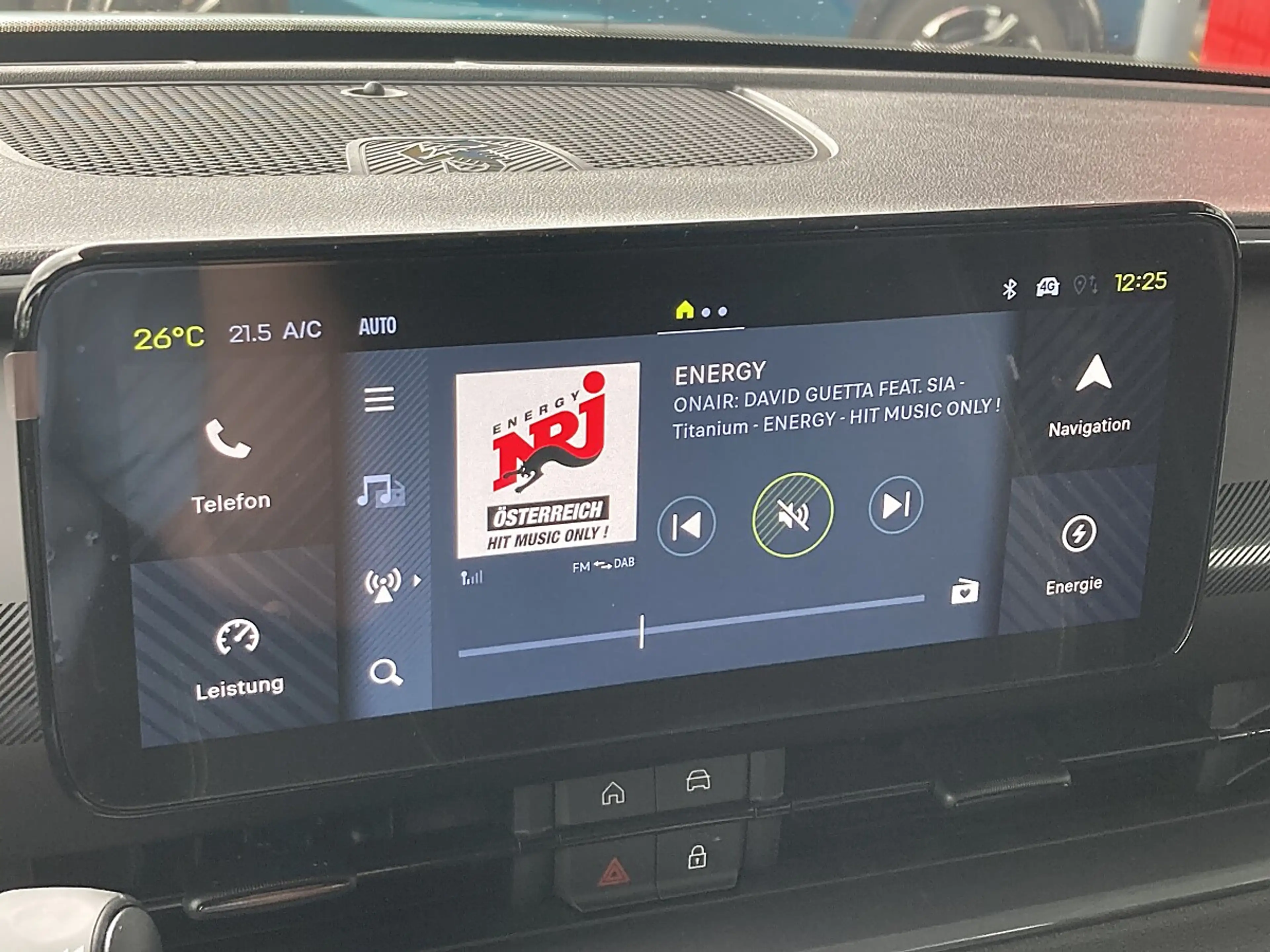Abarth 600e 54kWh Competizione — photo 9