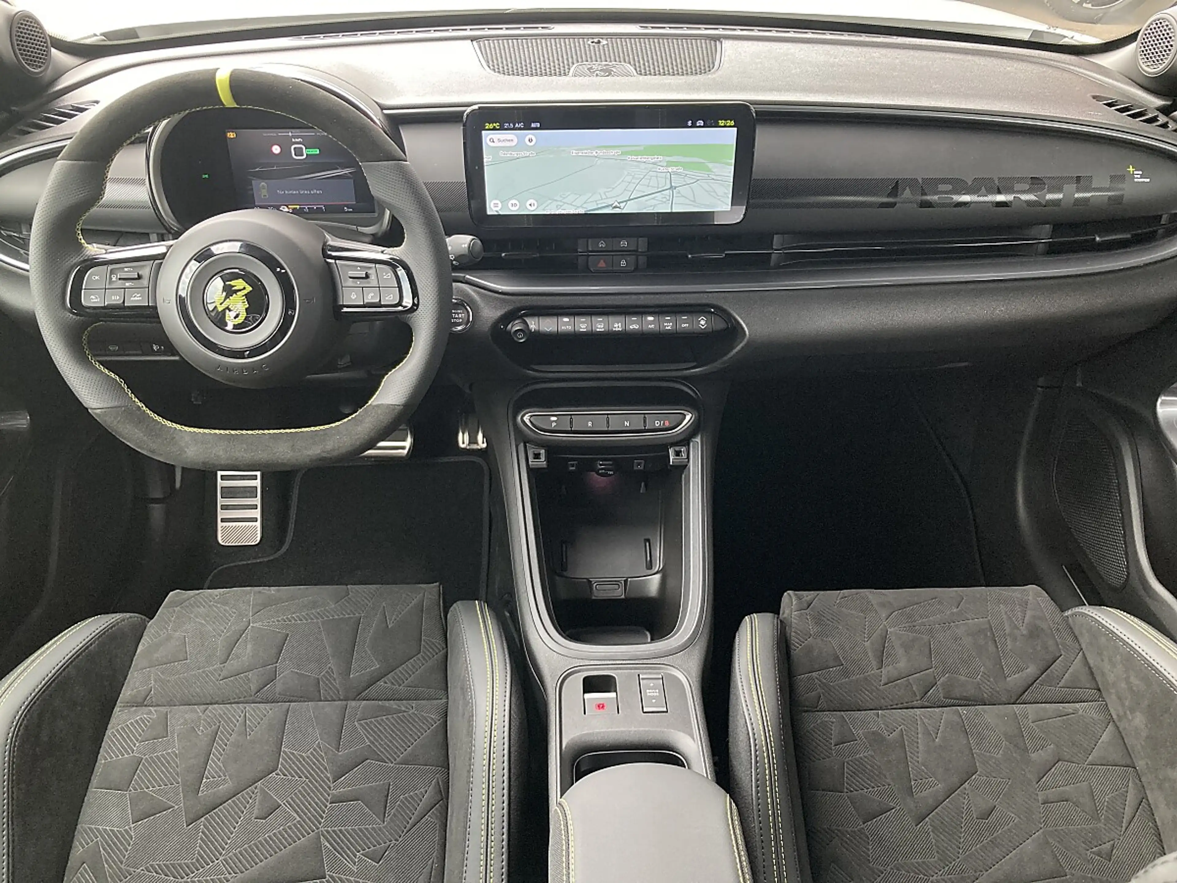 Abarth 600e 54kWh Competizione — photo 13