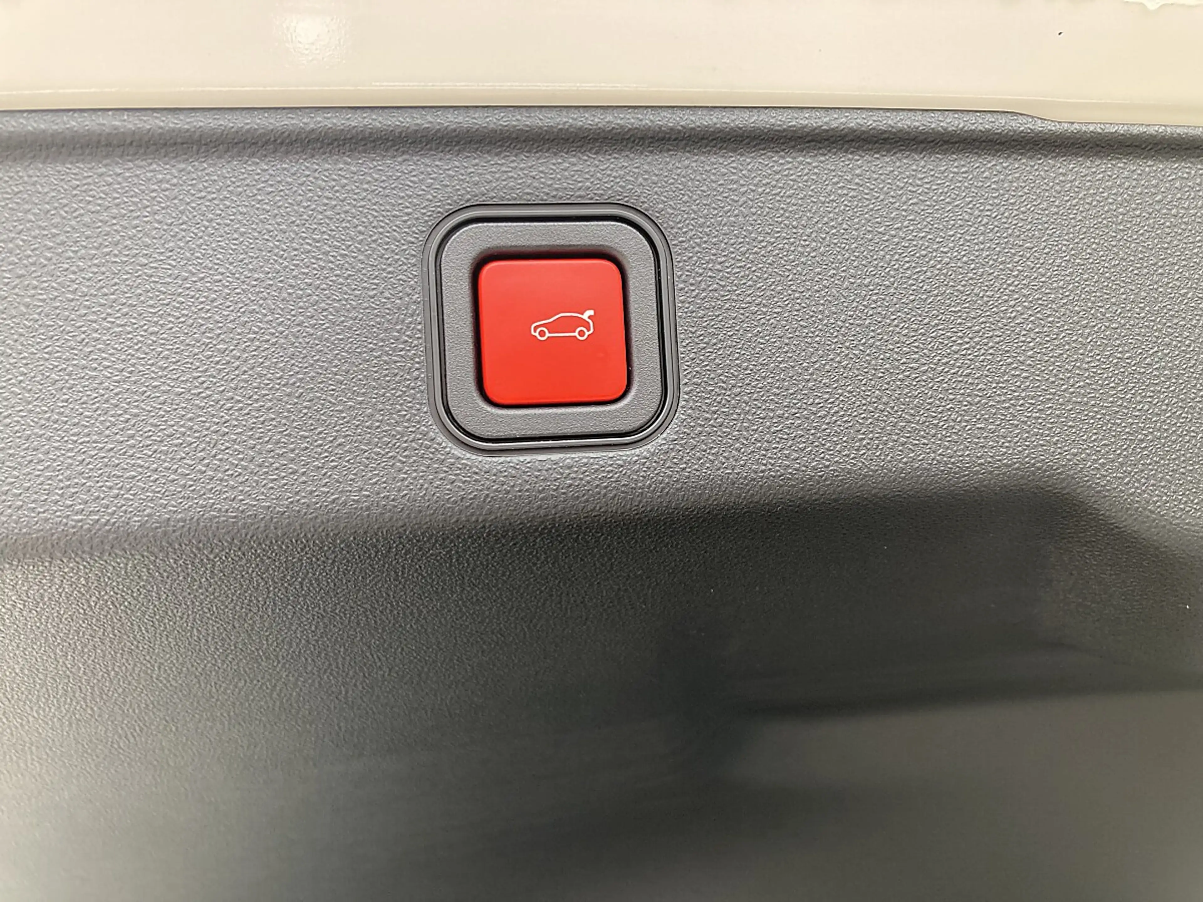 Abarth 600e 54kWh Competizione — photo 15