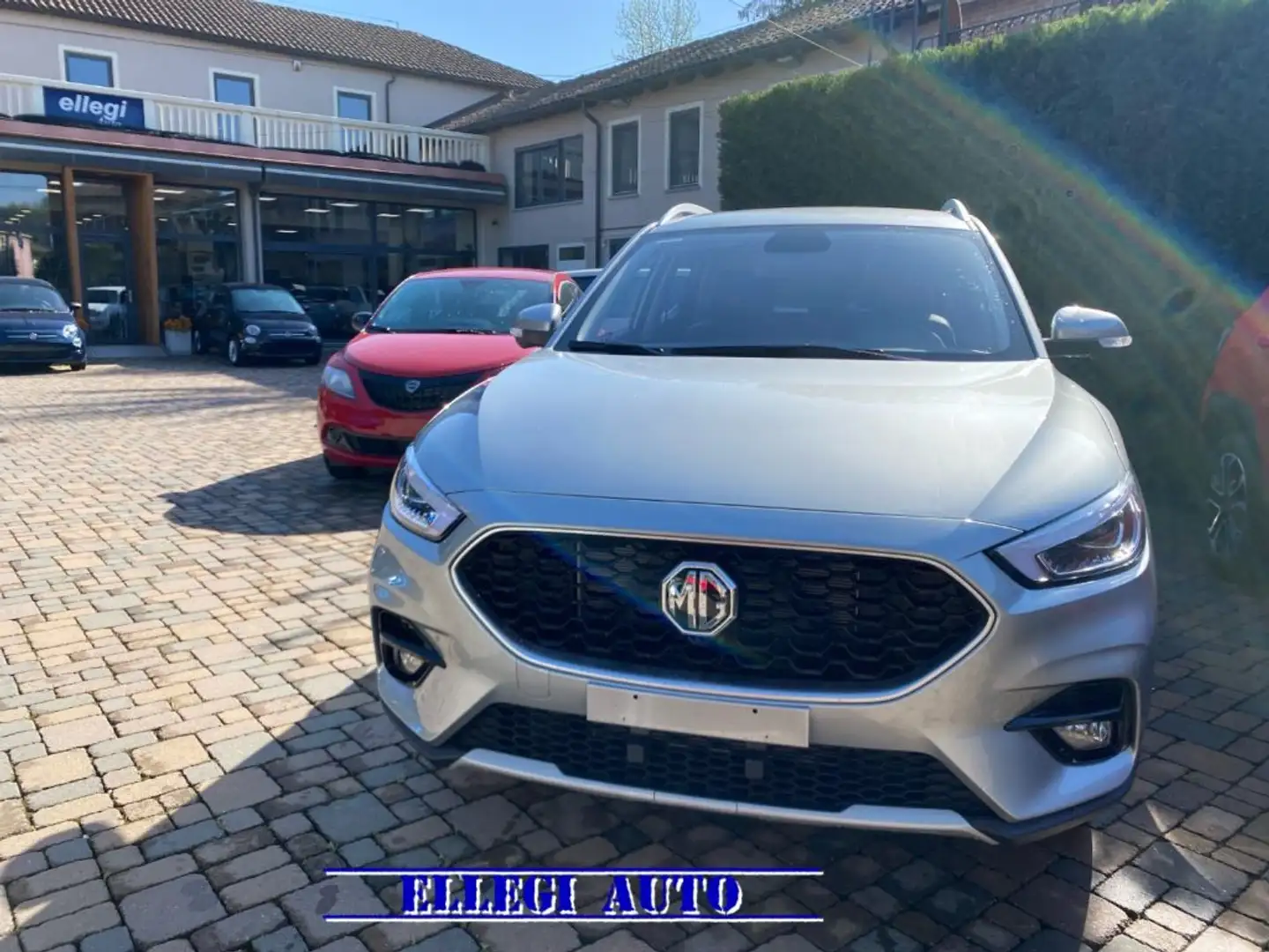MG ZS Classic 1.5 VTi-tech Luxury km 0 Grigio - 2