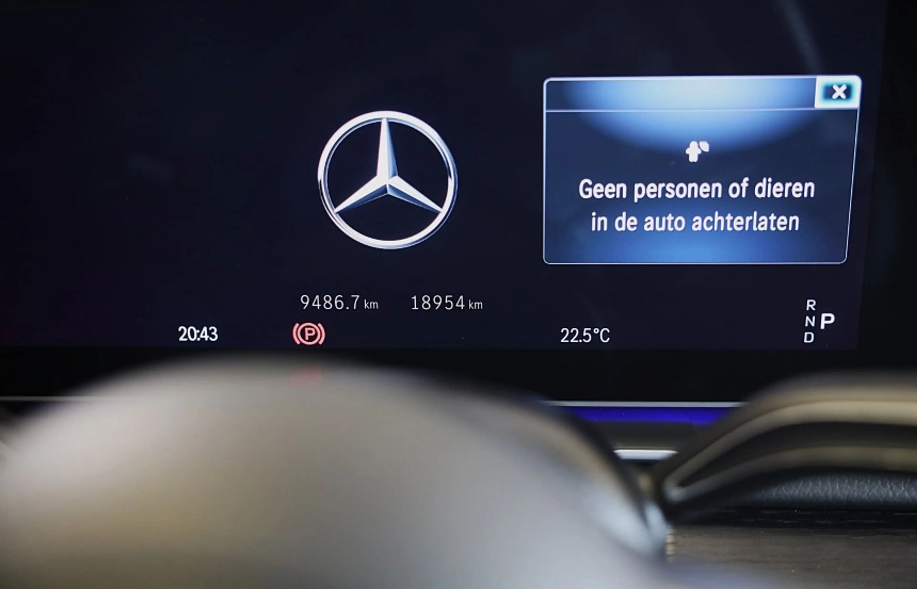 Mercedes-Benz GLE 400 e 4MATIC AMG 63 Look / Massage / Softclose / Head — photo 42