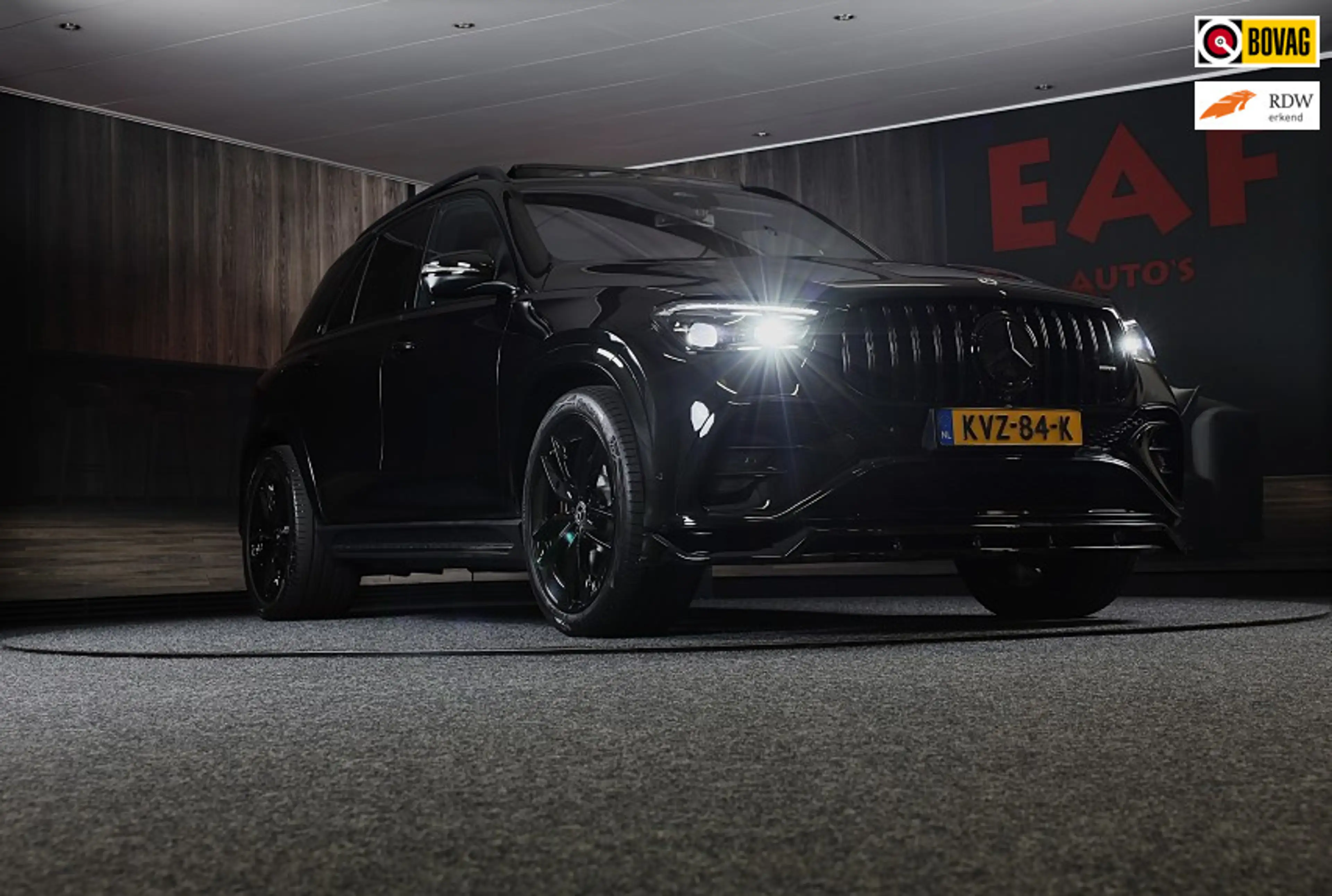 Mercedes-Benz GLE 400 e 4MATIC AMG 63 Look / Massage / Softclose / Head