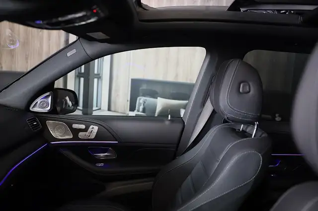 Mercedes-Benz Gle view 29