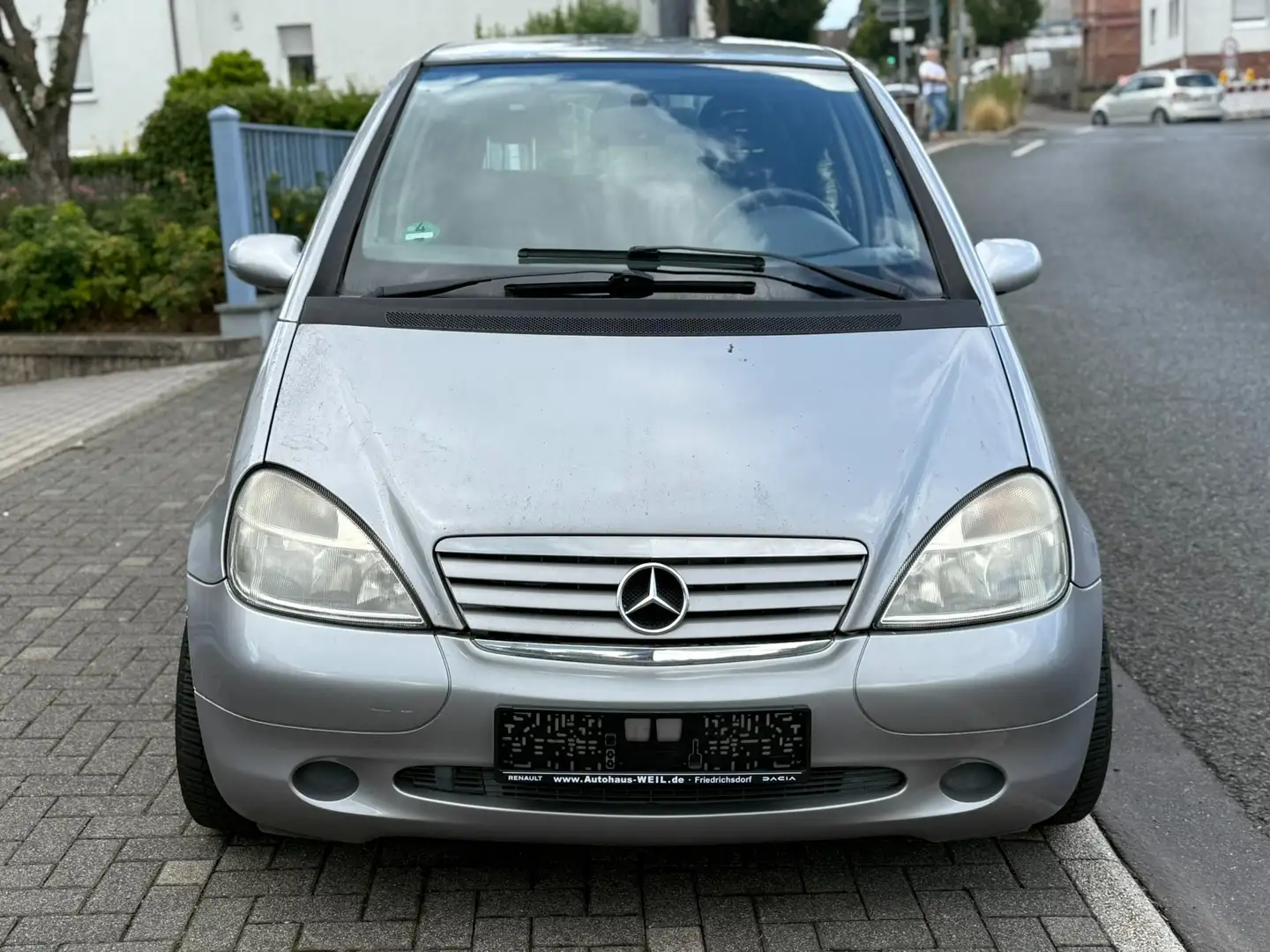 Mercedes-Benz A 140 Elegance/ Silber - 2