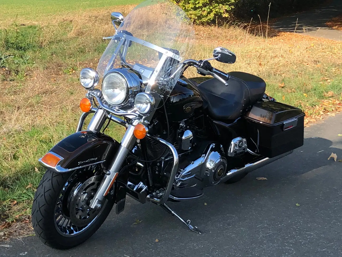 Harley-Davidson Road King 110th anniversary Marrón - 1