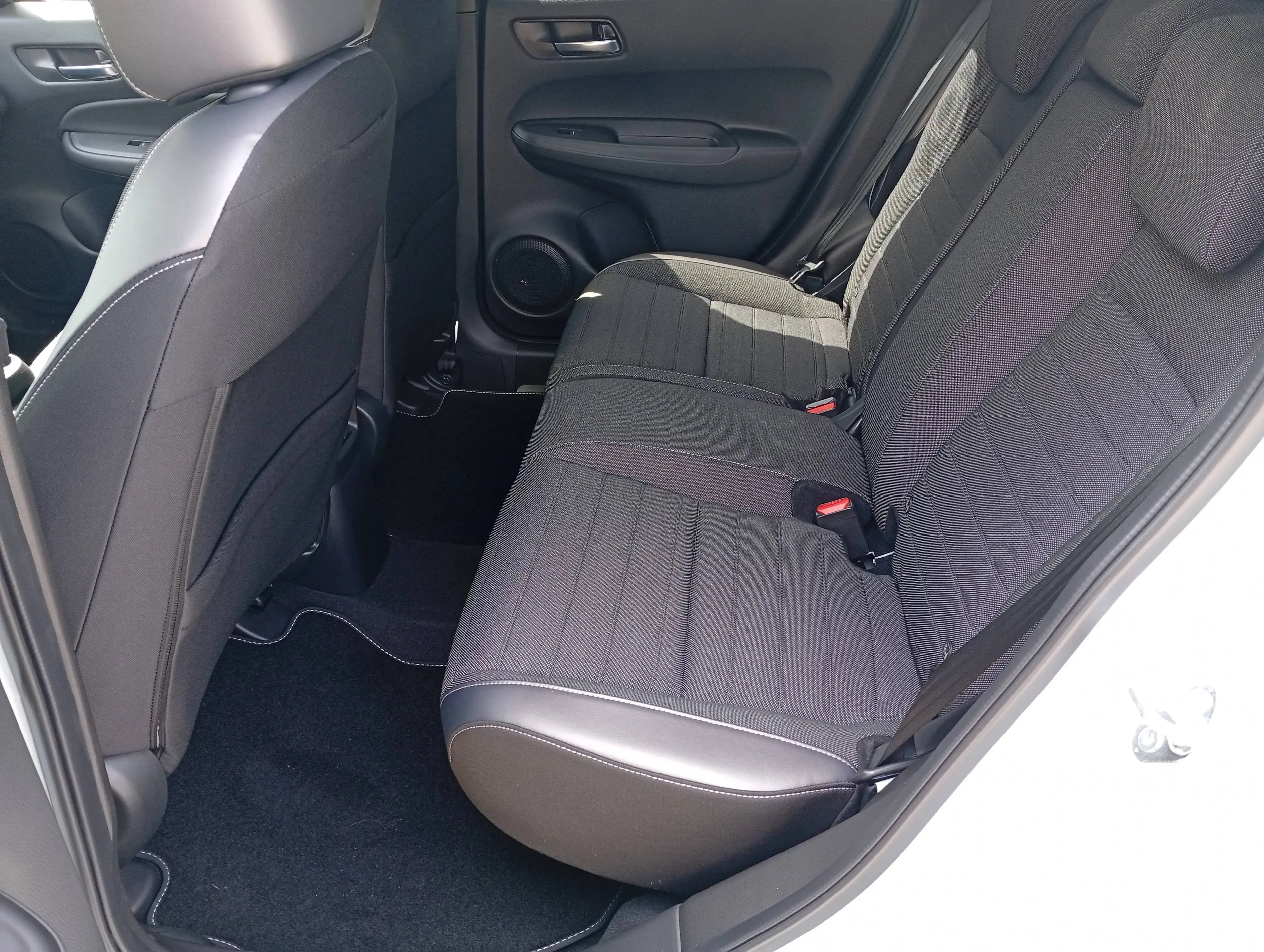 Honda Jazz Jazz Hybrid e:HEV 1.5 i-MMD Hybrid Crosstar Advance — photo 7
