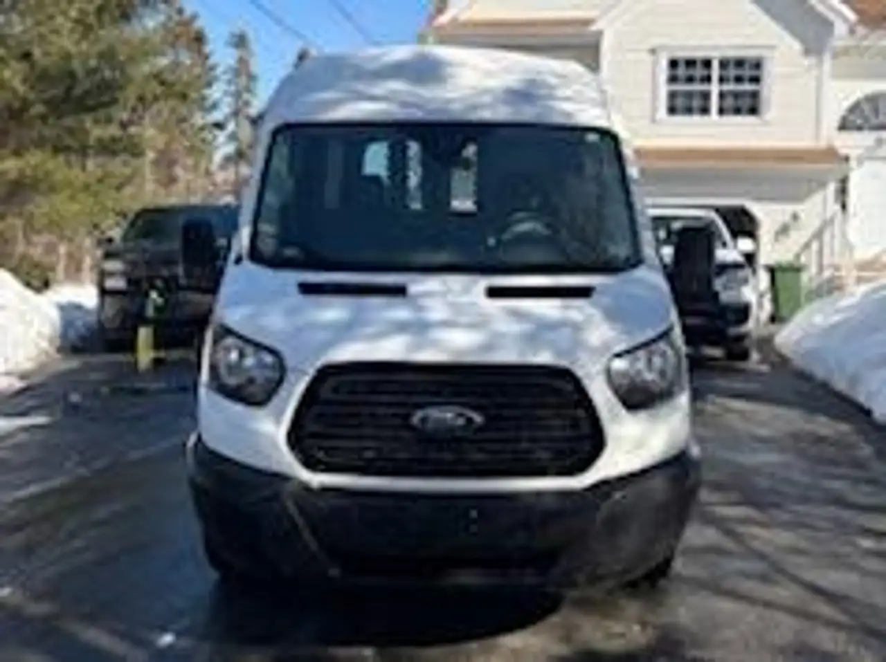 Ford Transit photo Ford Transit