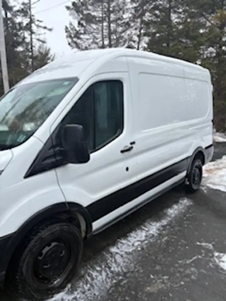 Ford Transit photo Ford Transit