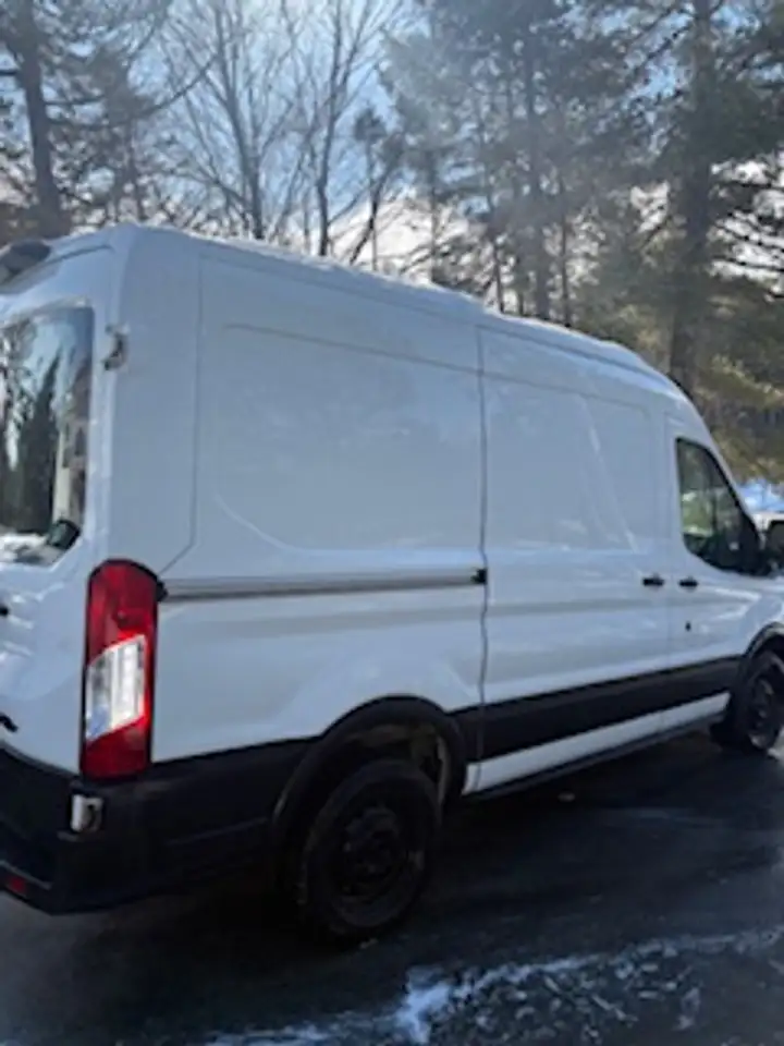 Ford Transit photo Ford Transit