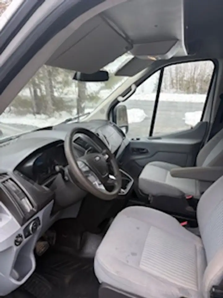 Ford Transit photo Ford Transit